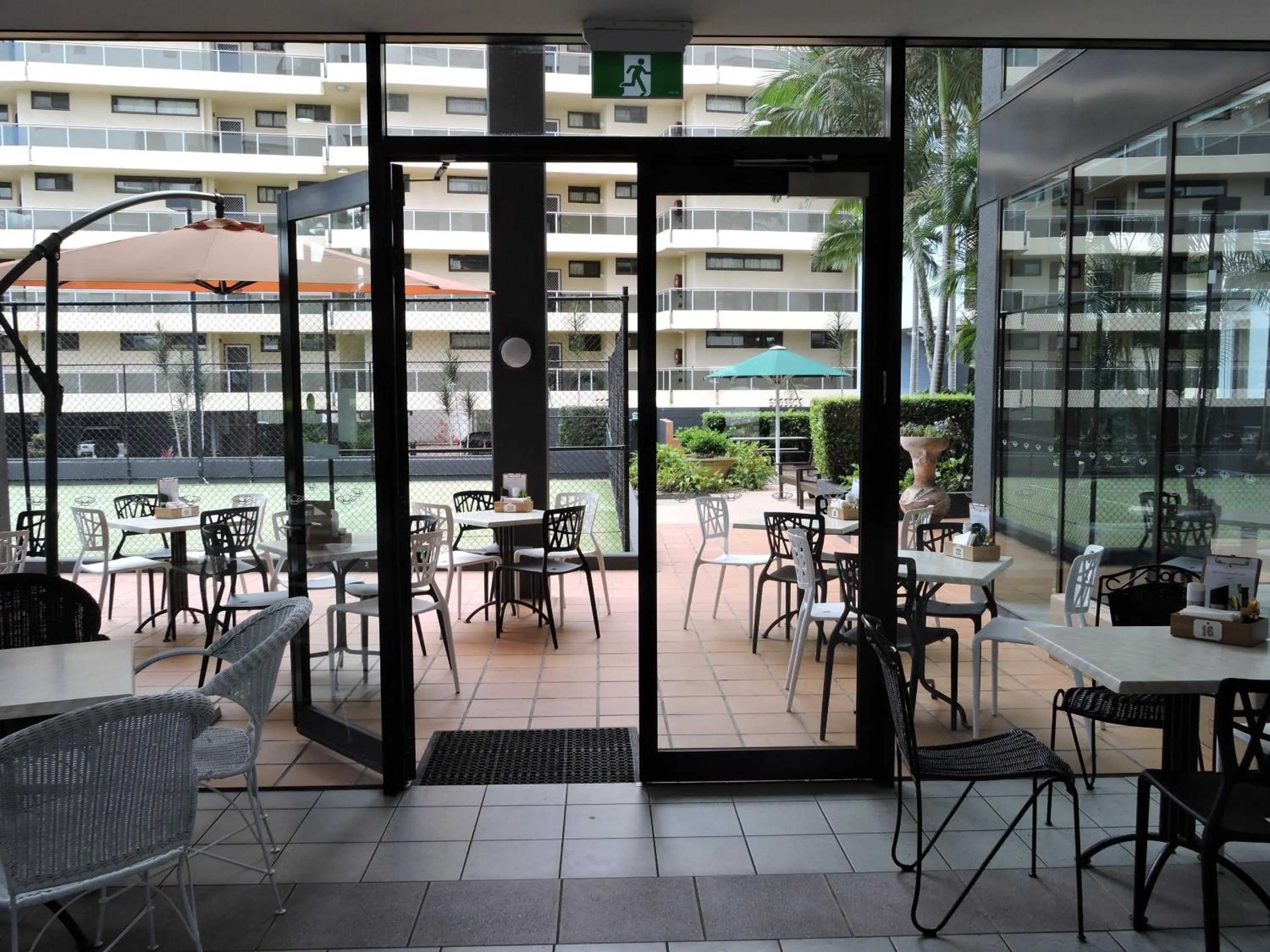 Restaurant/places to eat in Neptune Resort