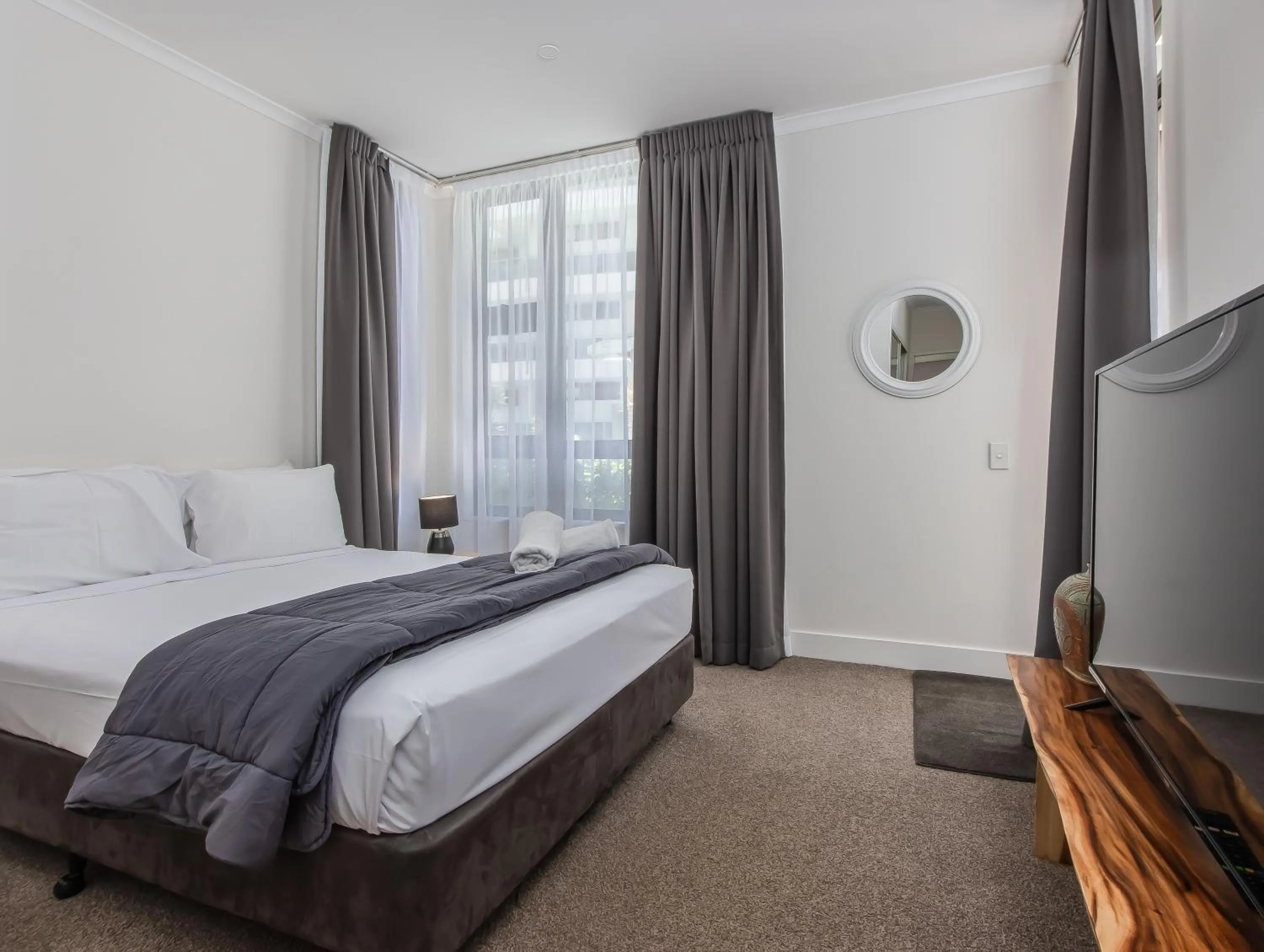 Bedroom, Bed in Neptune Resort