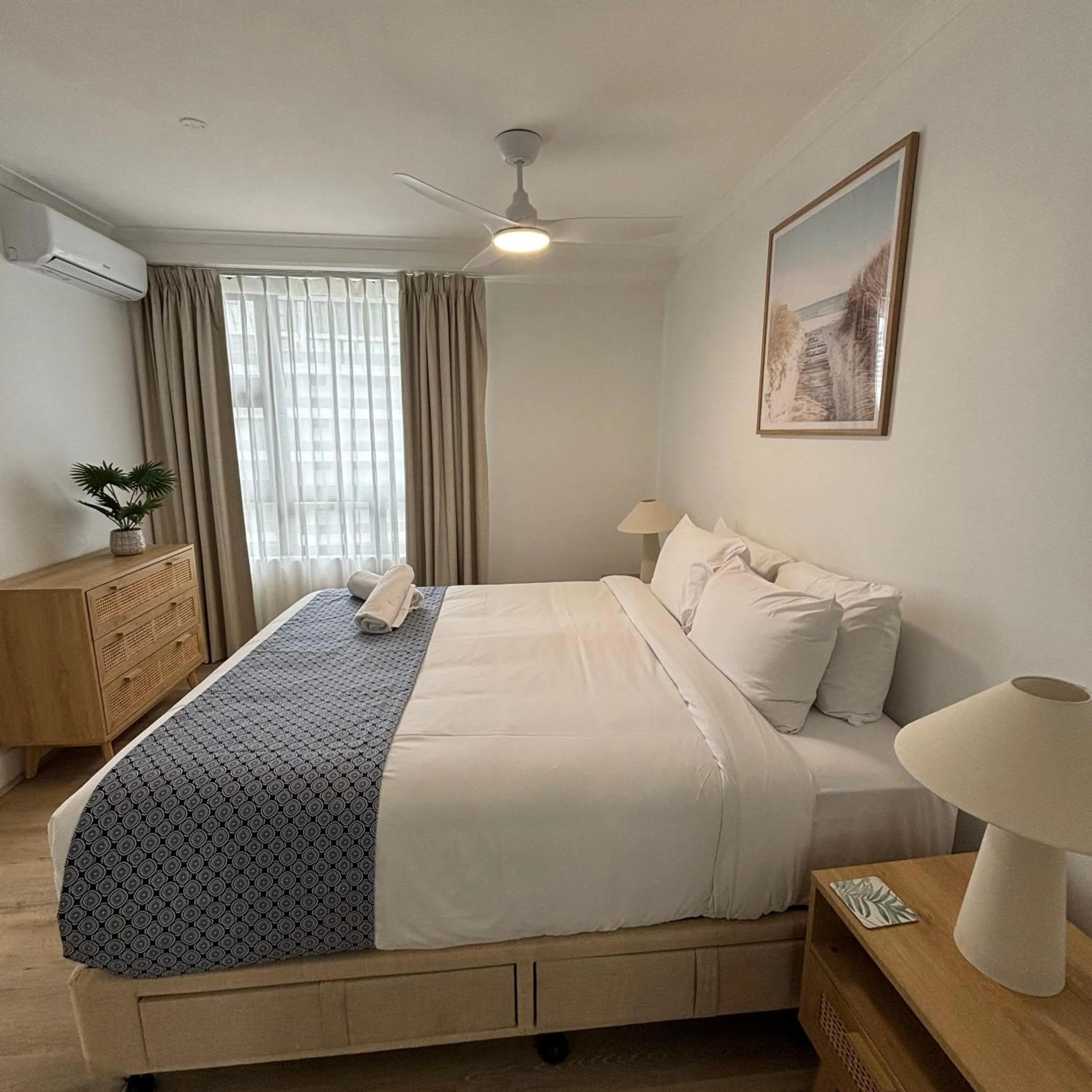 Bedroom, Bed in Neptune Resort