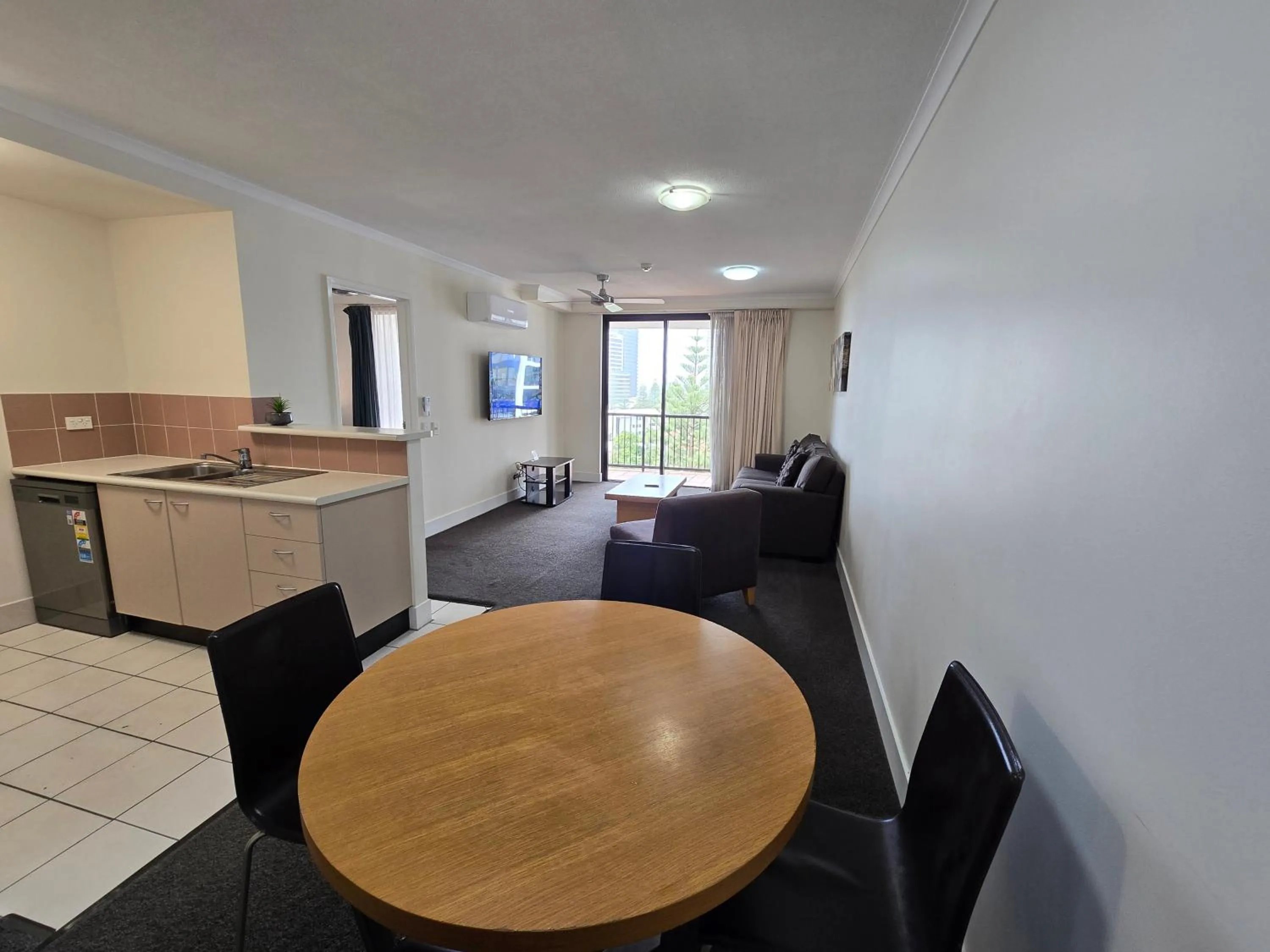 Dining area in Neptune Resort