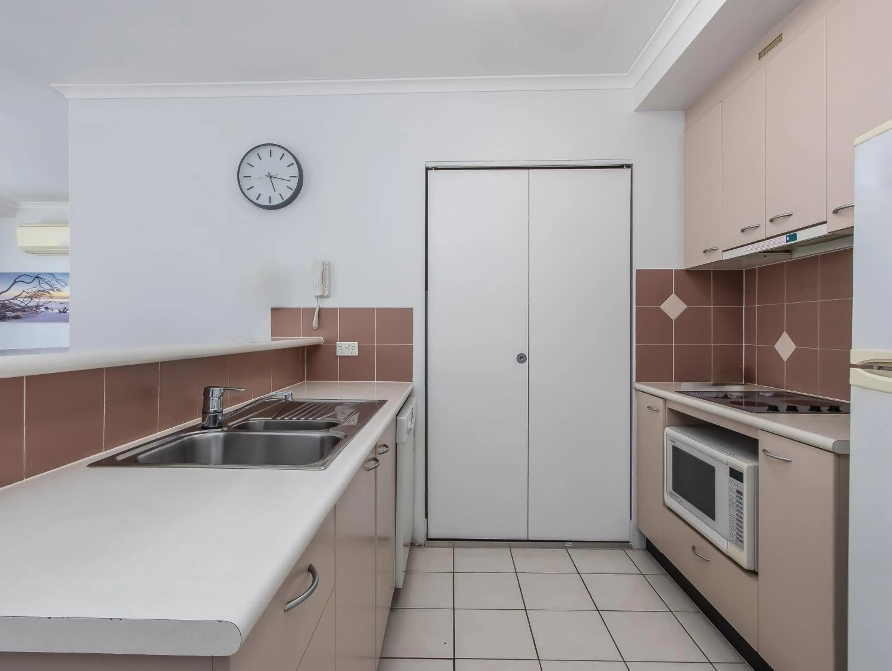 Kitchen or kitchenette in Neptune Resort