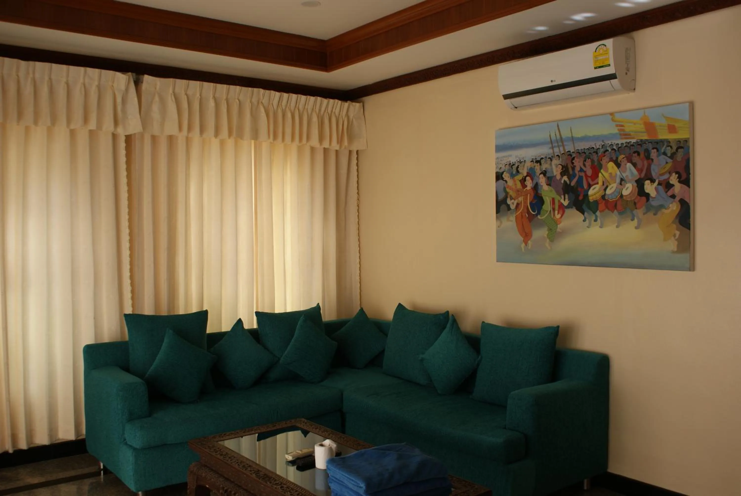 Prince Edouard Apartments & Resort Patong Beach Phuket