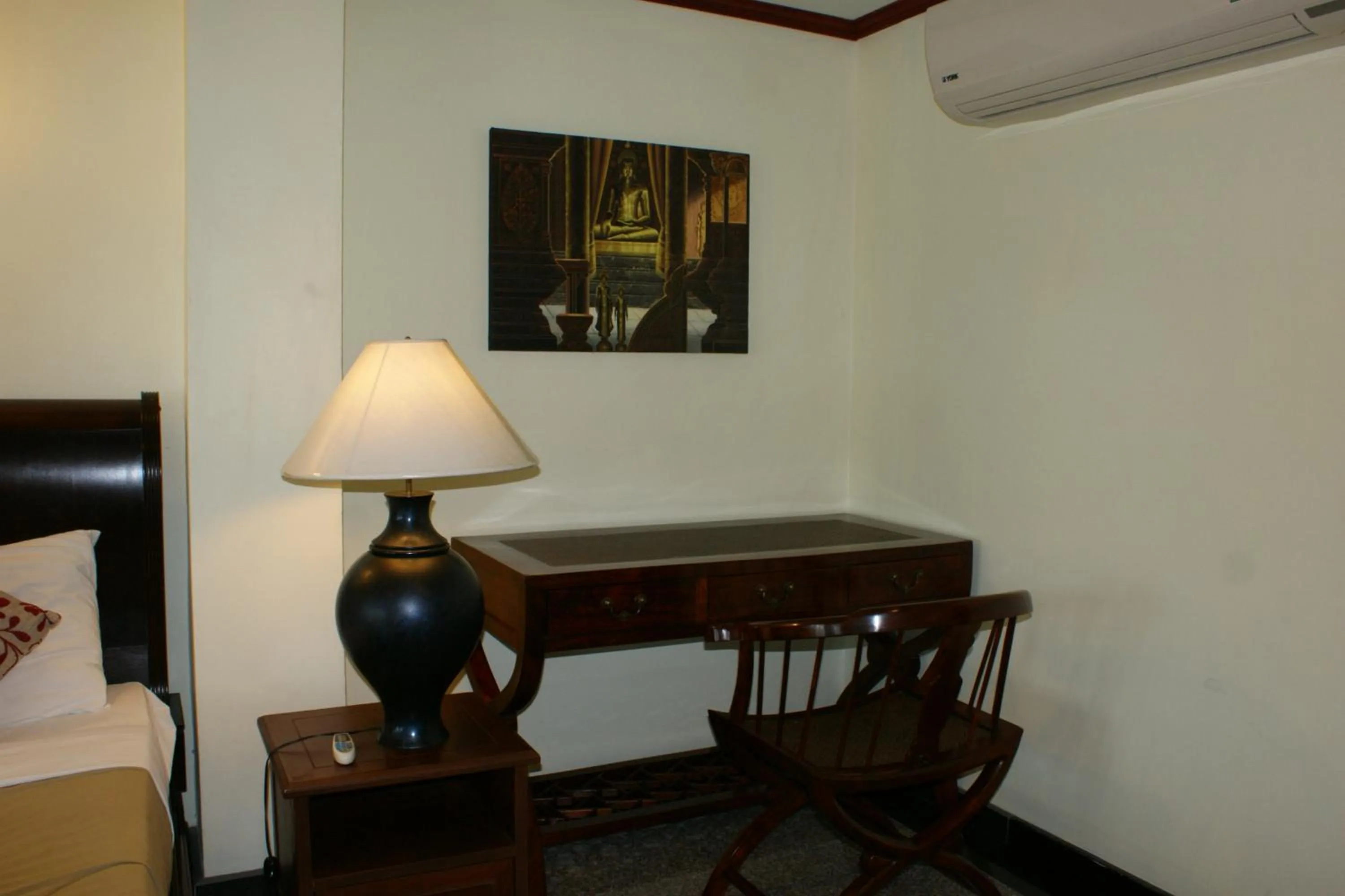 Prince Edouard Apartments & Resort Patong Beach Phuket