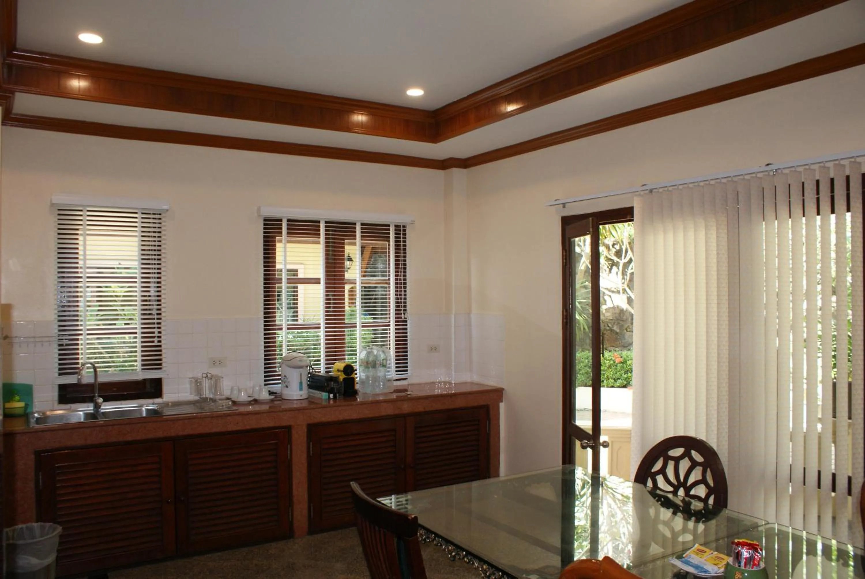 Prince Edouard Apartments & Resort Patong Beach Phuket