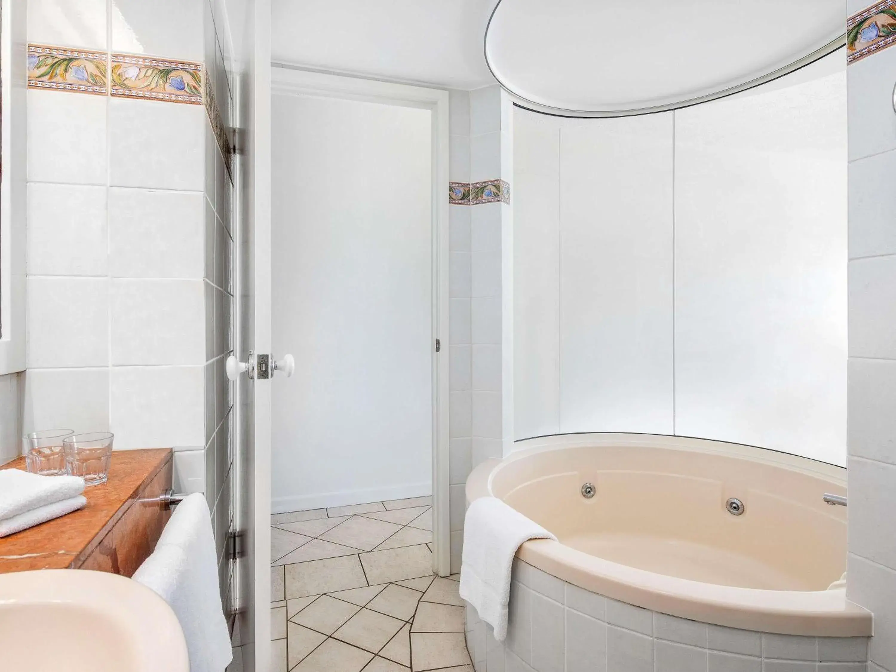 Bedroom in BreakFree Royal Harbour Bedroom in BreakFree Royal Harbour