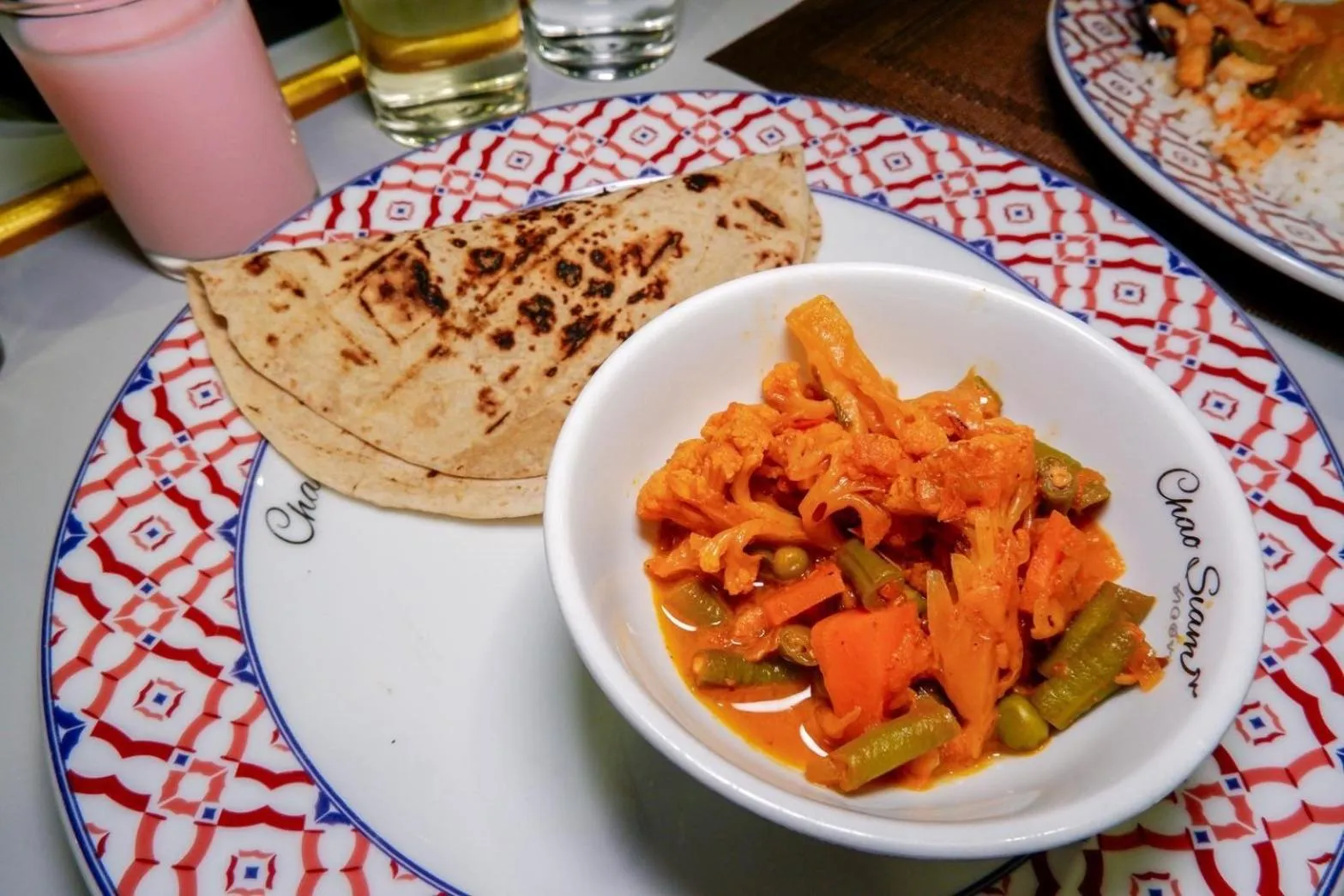 Food in Arawana Regency Park Sukhumvit