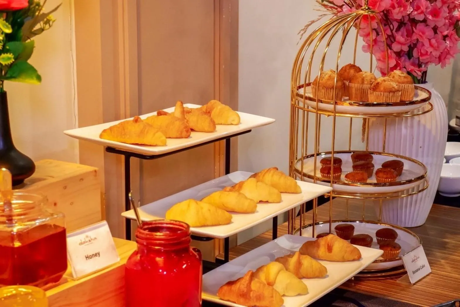 Buffet breakfast in Arawana Regency Park Sukhumvit