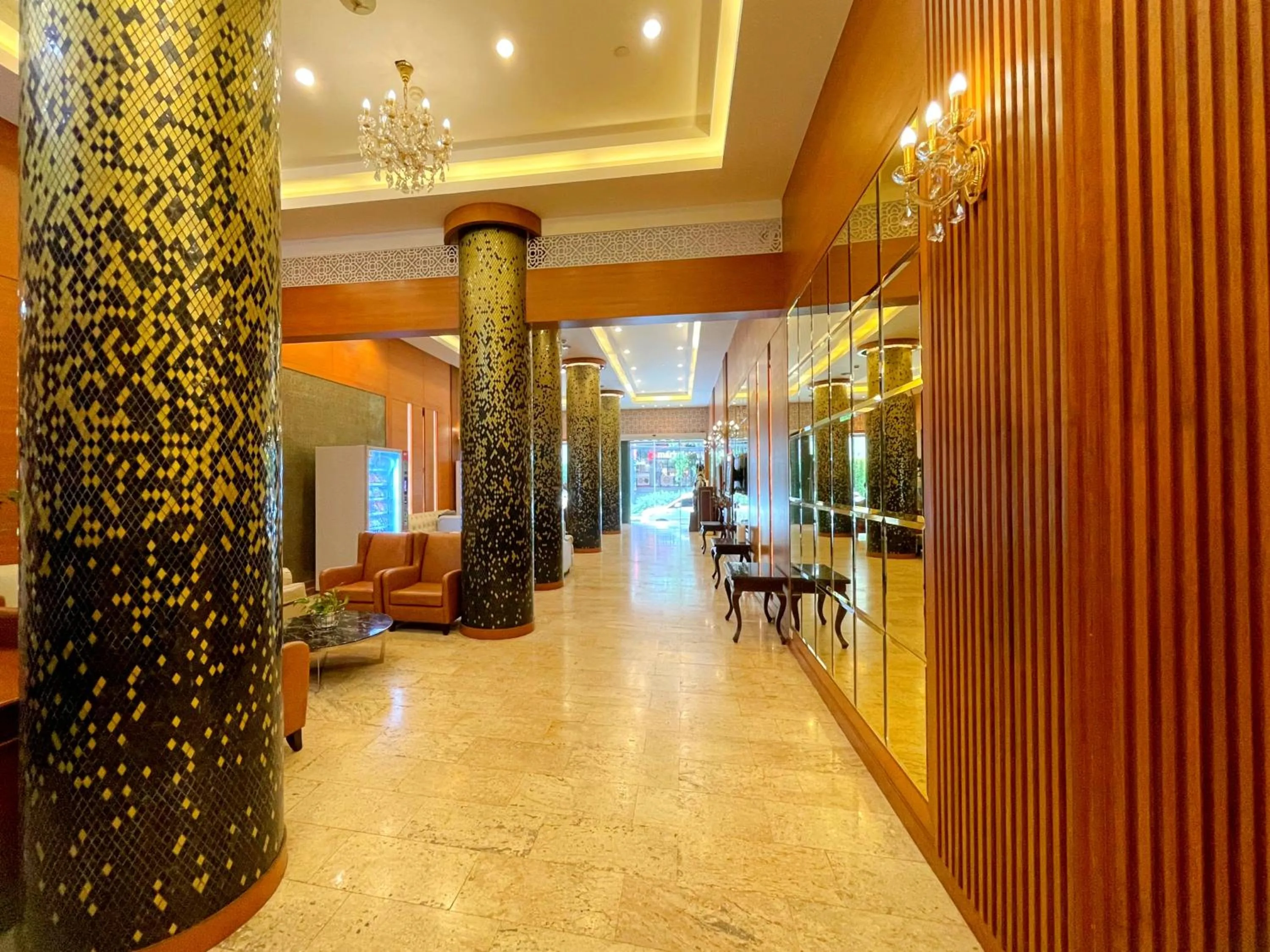 Seating area in Arawana Regency Park Sukhumvit