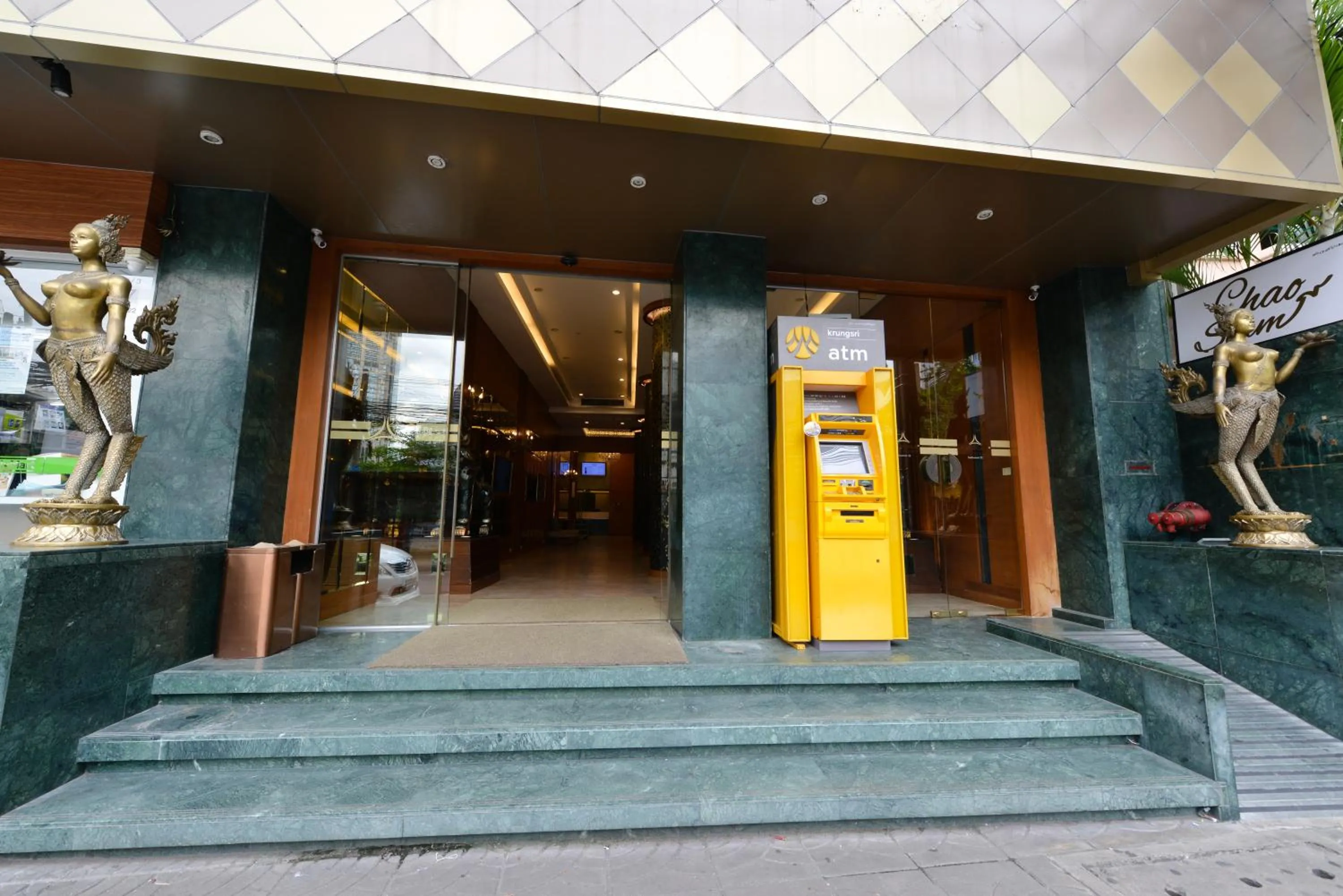 Property logo or sign in Arawana Regency Park Sukhumvit