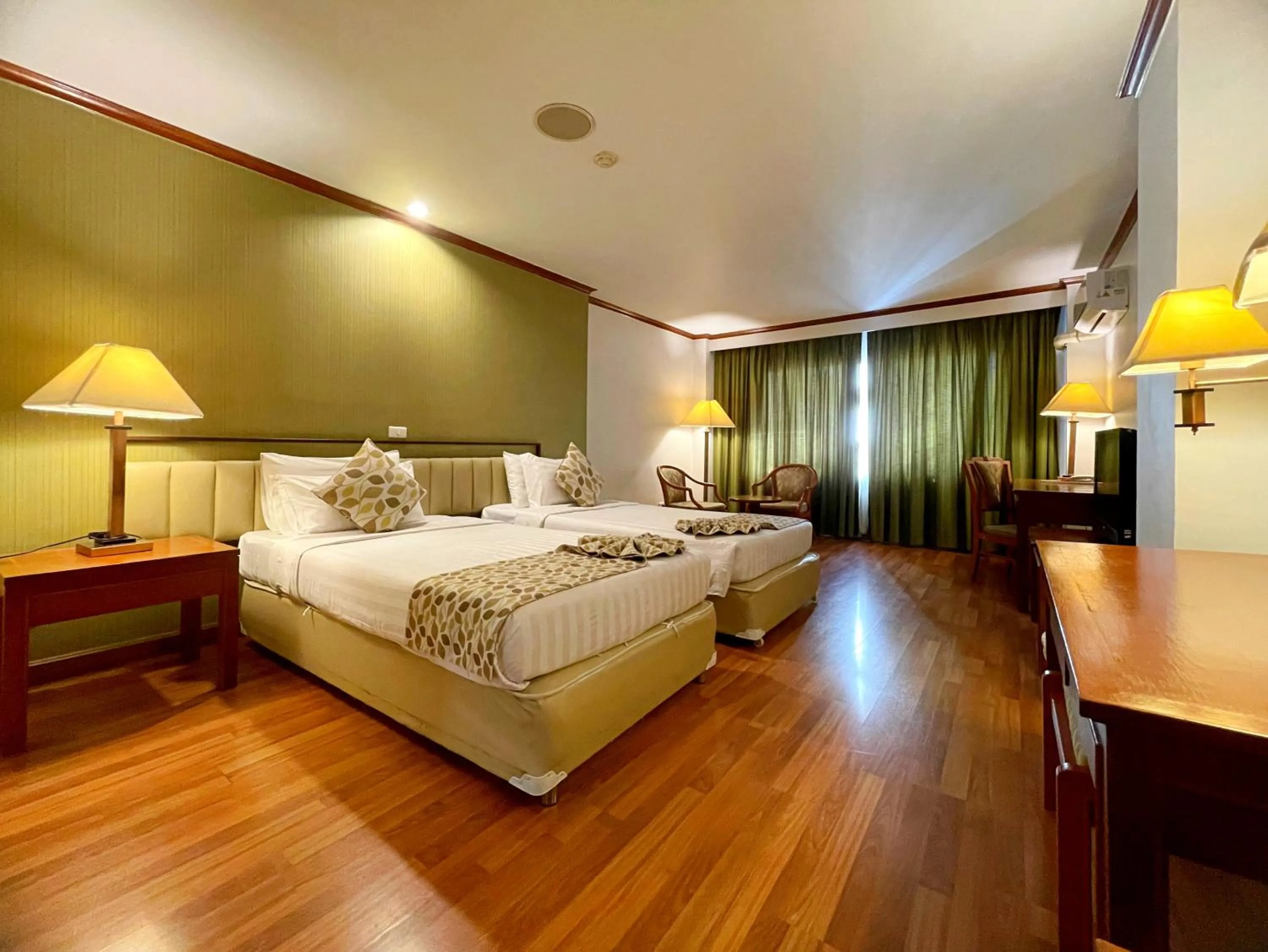 Bed in Arawana Regency Park Sukhumvit