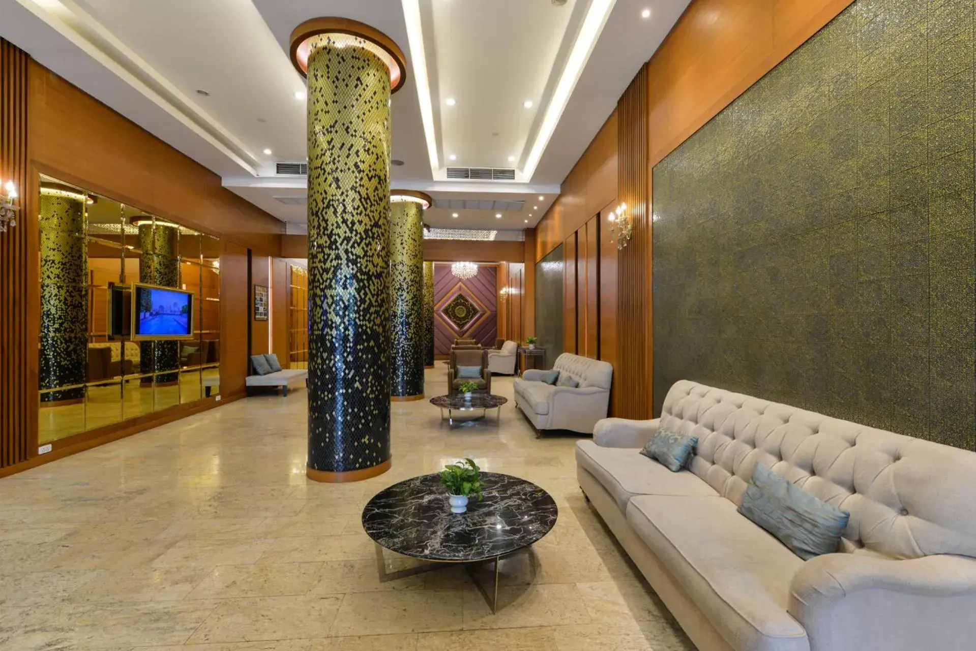 Lobby or reception in Arawana Regency Park Sukhumvit Lobby or reception in Arawana Regency Park Sukhumvit