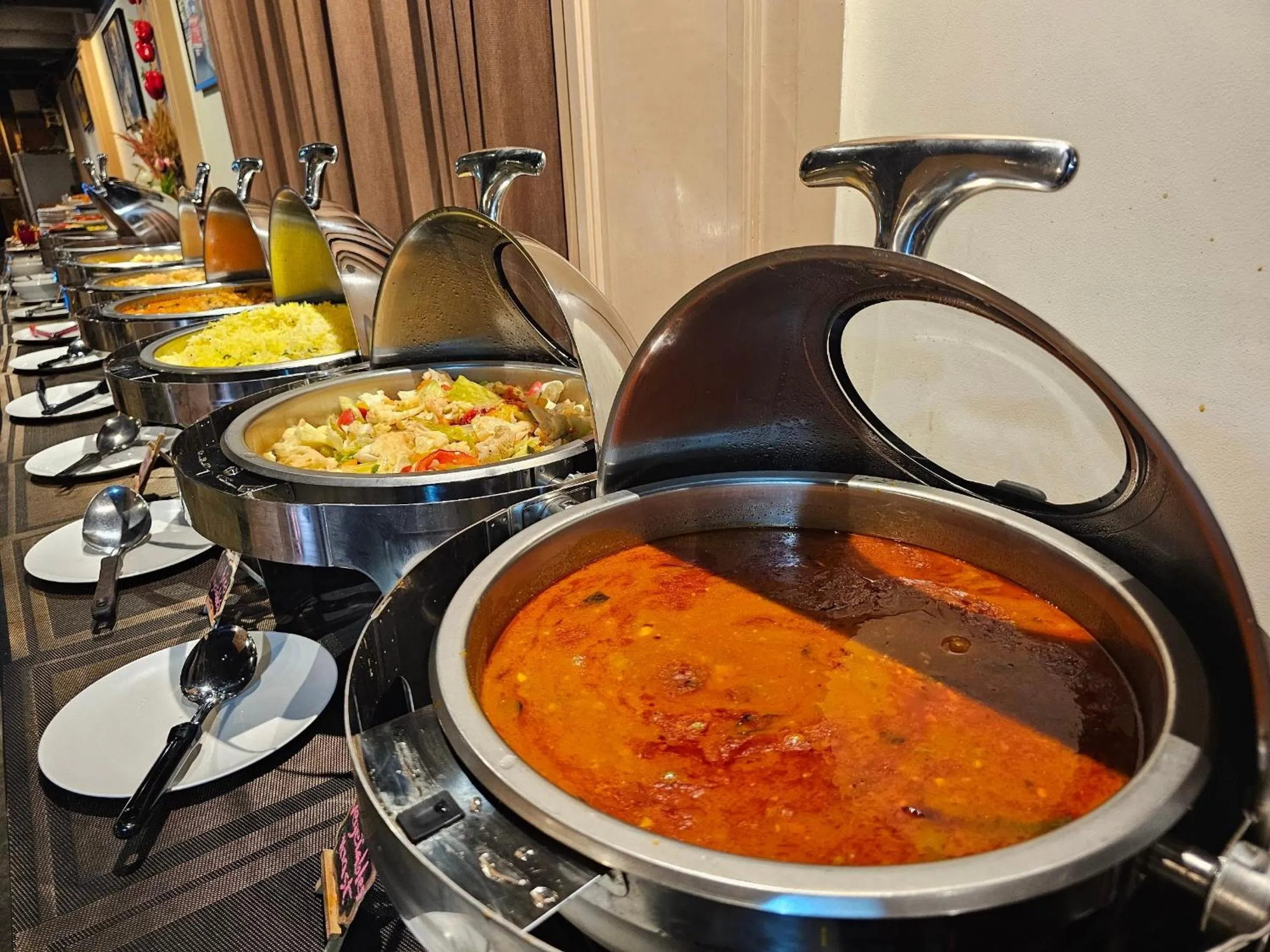 Food and drinks in Arawana Regency Park Sukhumvit