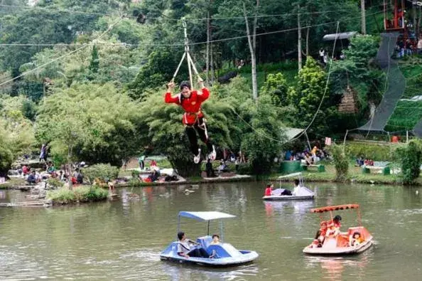 Area and facilities, Canoeing in Sari Ater Hotel & Resort