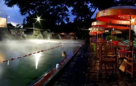 Swimming Pool in Sari Ater Hotel & Resort