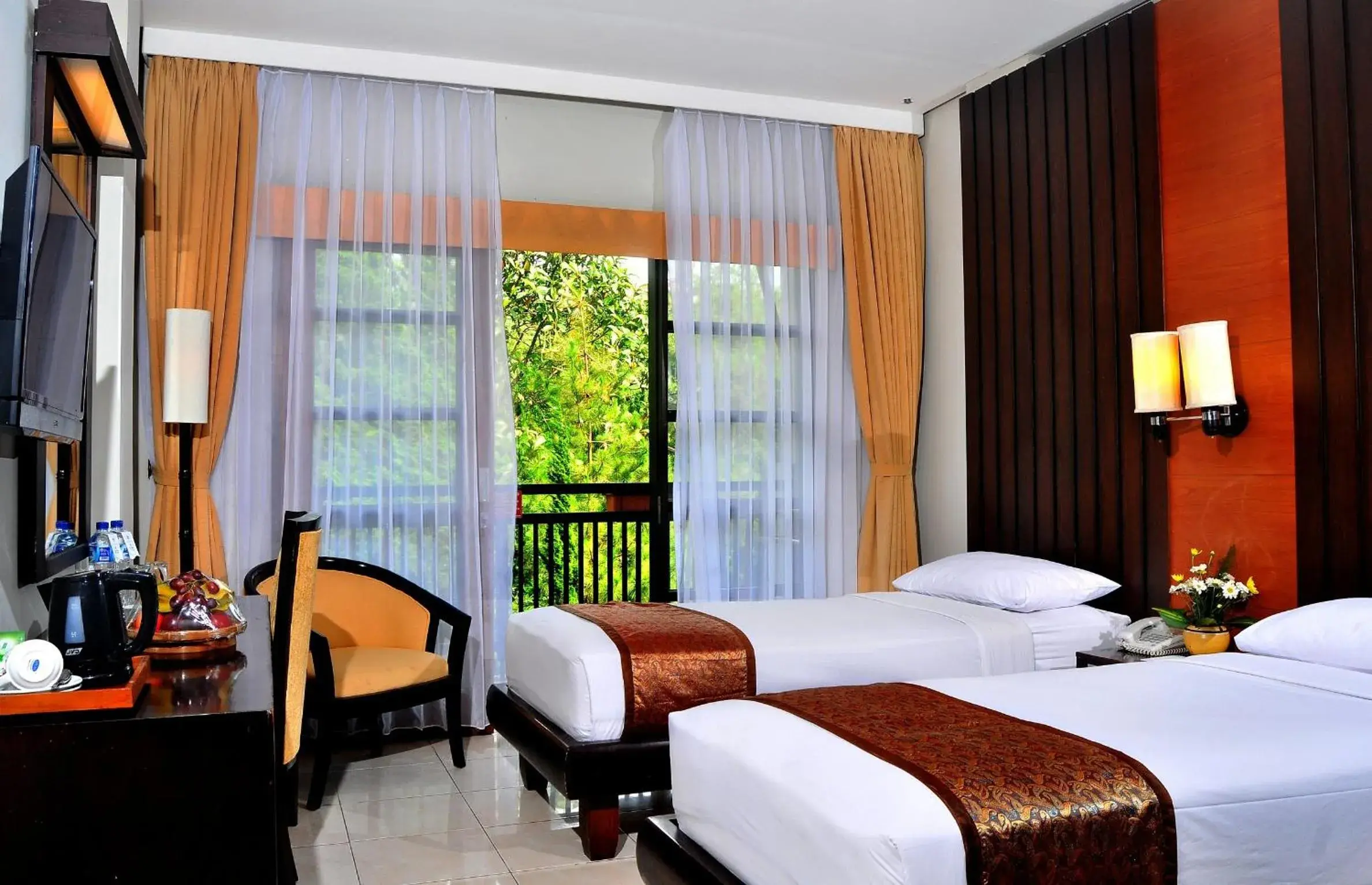 Bed in Sari Ater Hotel & Resort