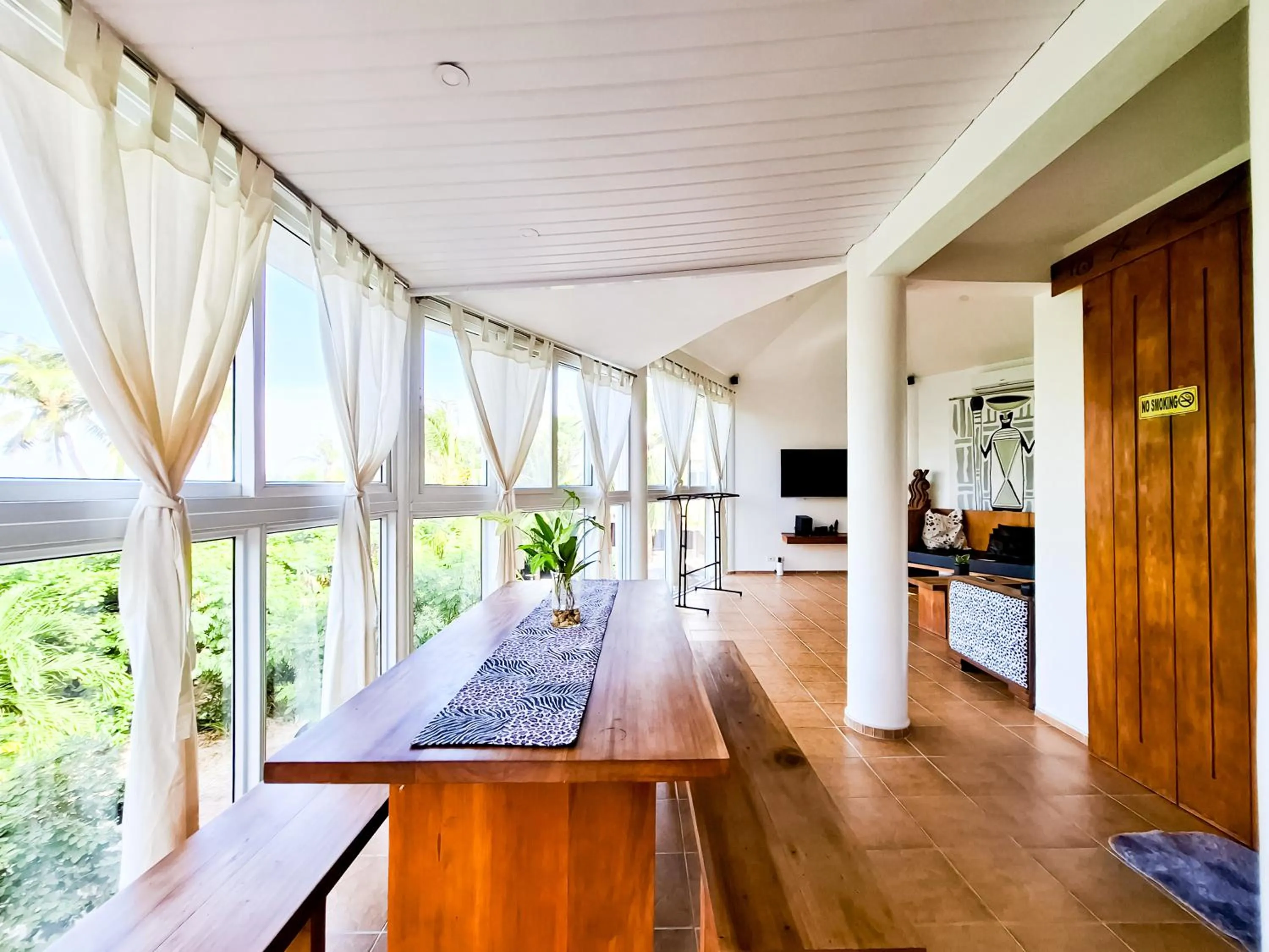 Living room in Aissatou Beach Resort