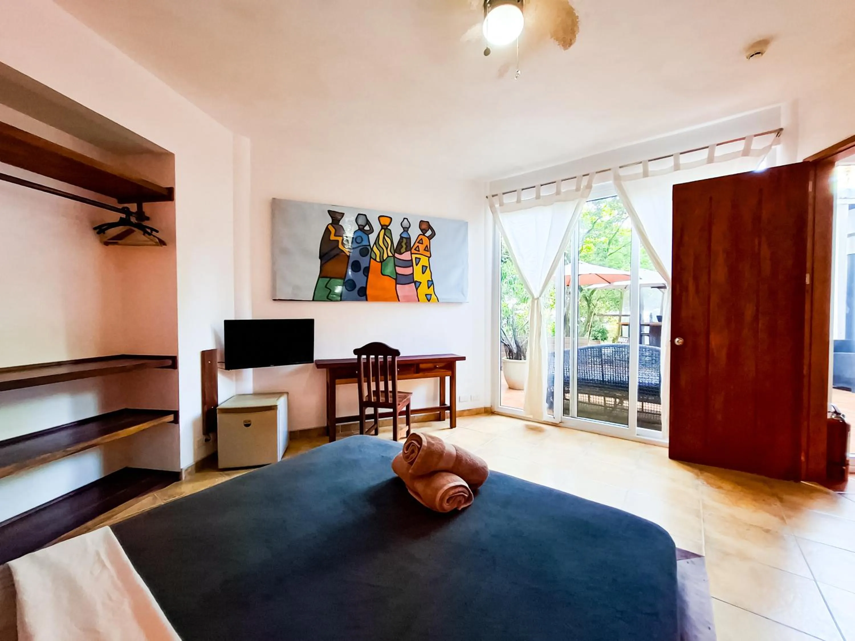 Bed in Aissatou Beach Resort