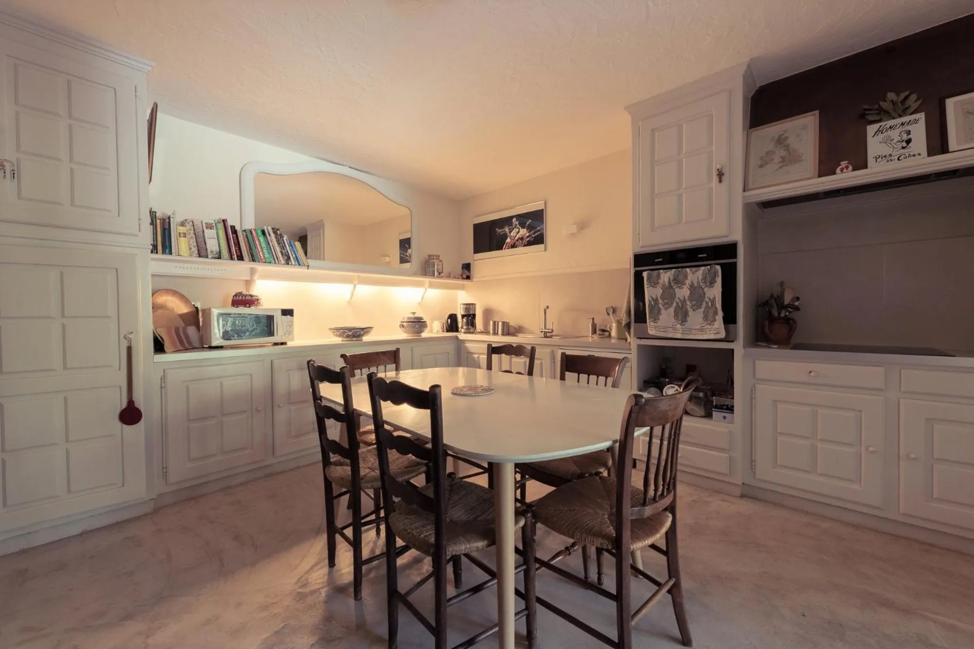 Kitchen or kitchenette in Villa Fontane Cottage