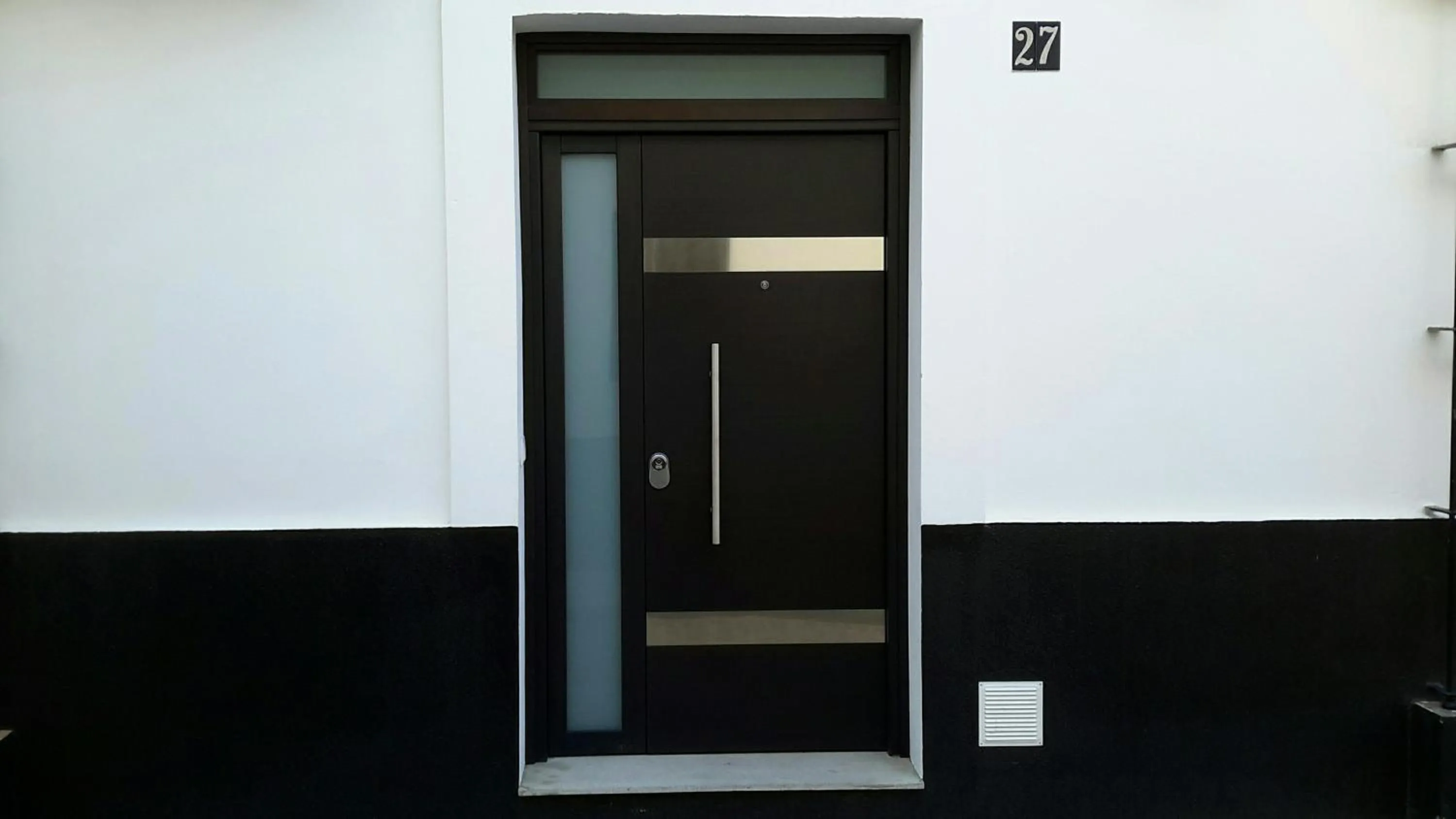 Facade/entrance in La Pandorga