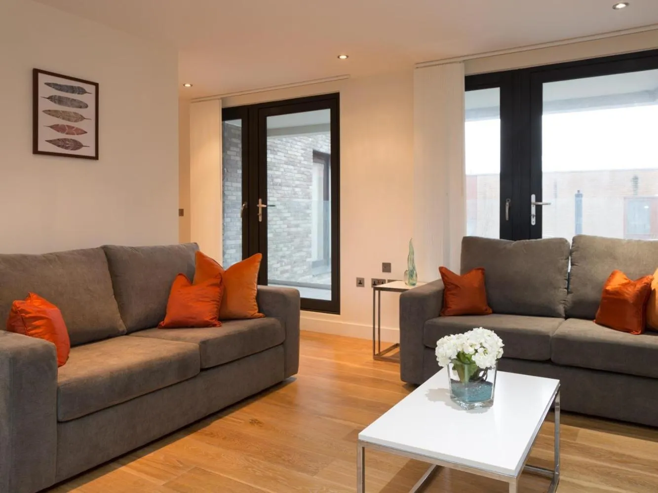 Living room in Central Tower Bridge Apartment