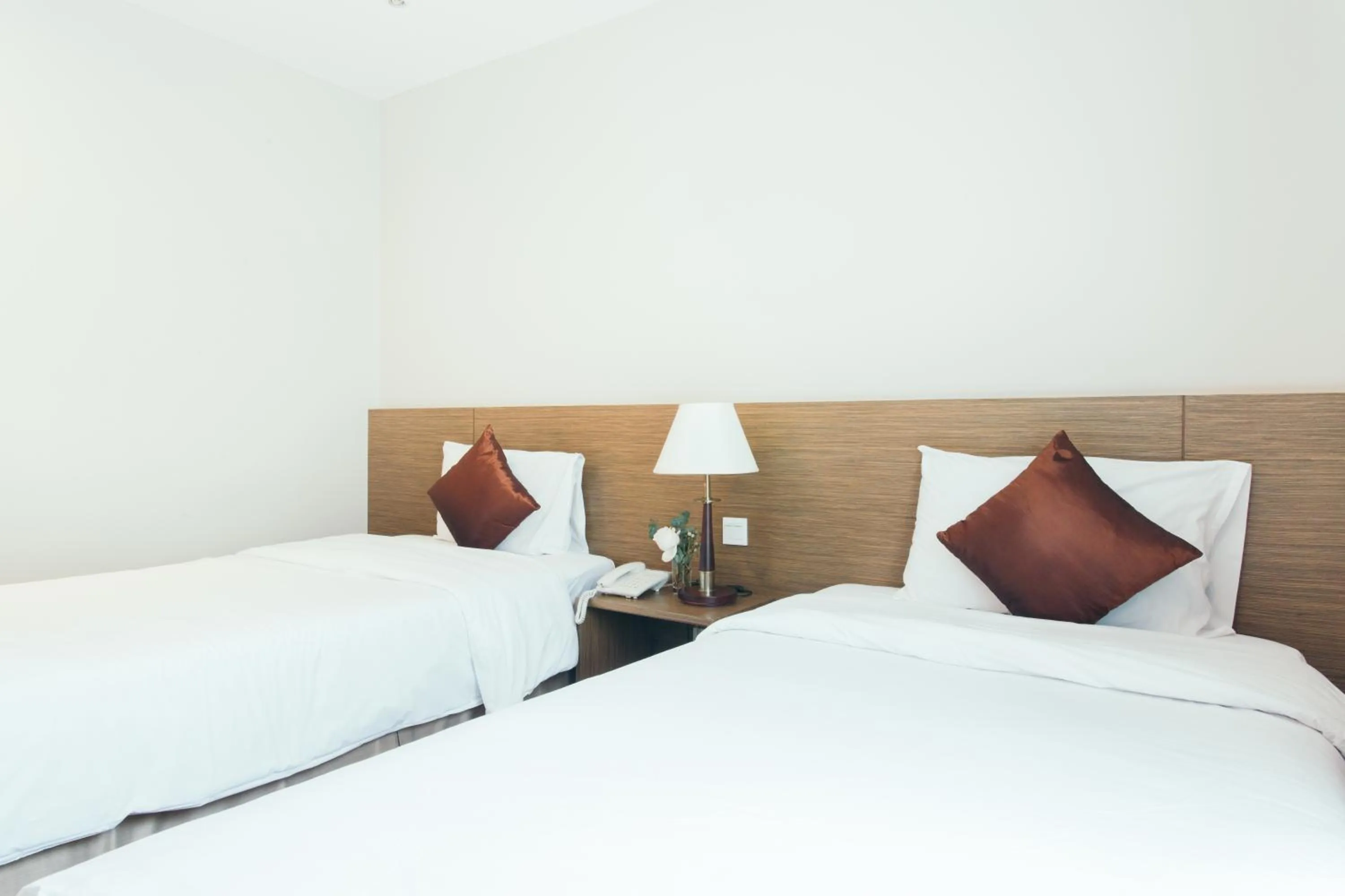 Bedroom, Bed in Thomson Residence Hotel