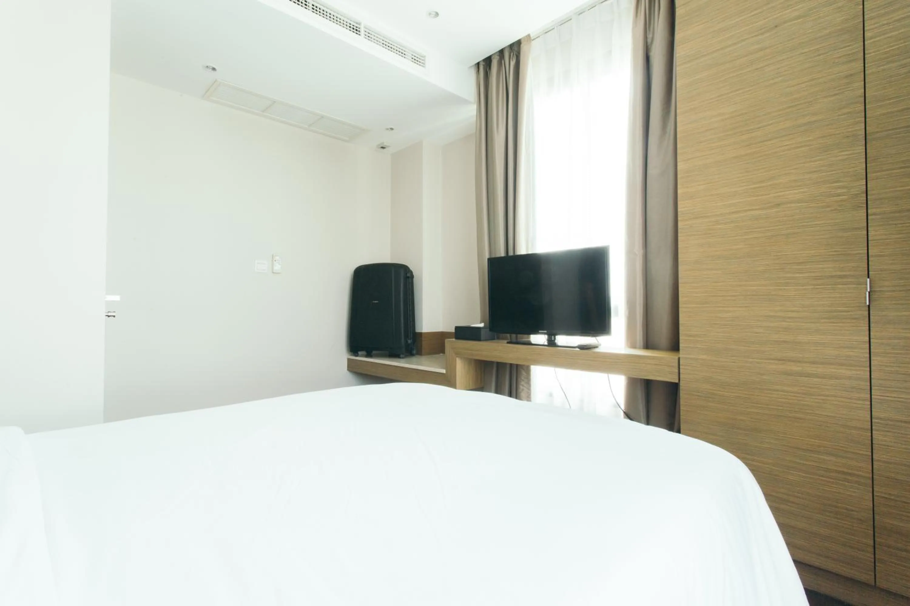 Bedroom, Bed in Thomson Residence Hotel