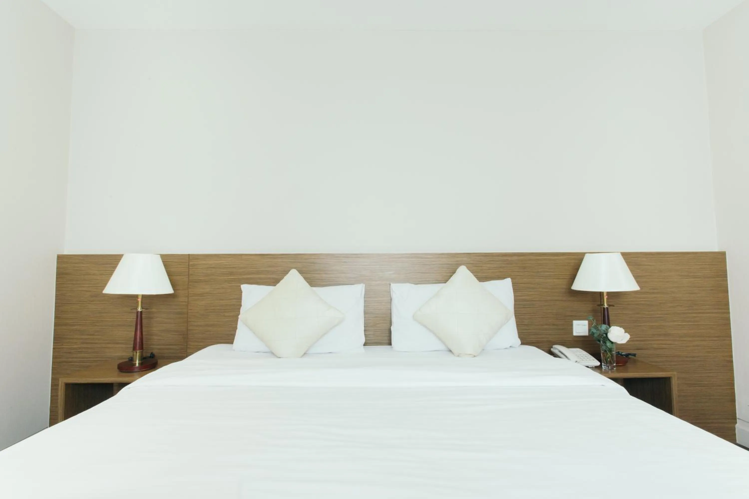 Bedroom, Bed in Thomson Residence Hotel