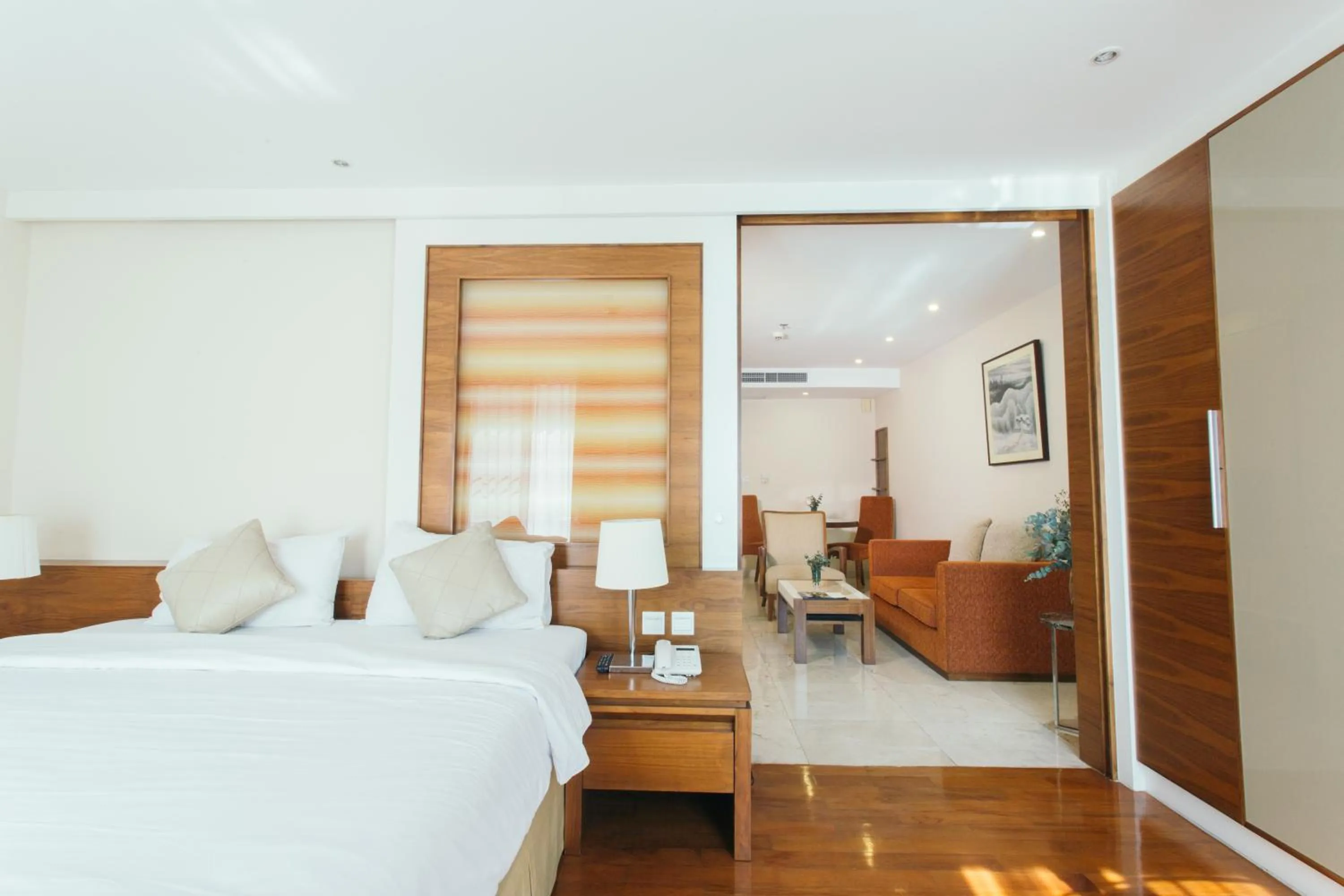 Bedroom, Bed in Thomson Residence Hotel