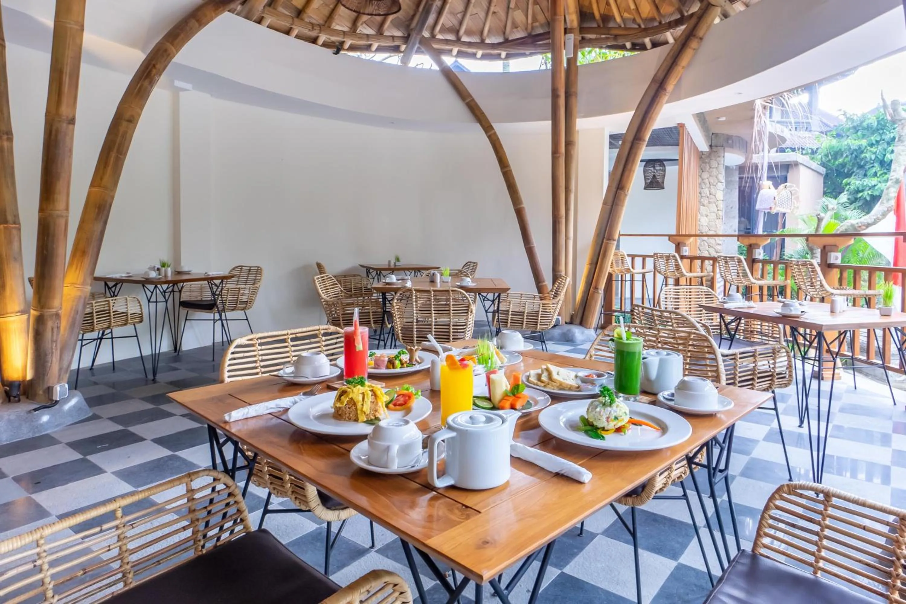 Breakfast in Villa Sonia Bisma