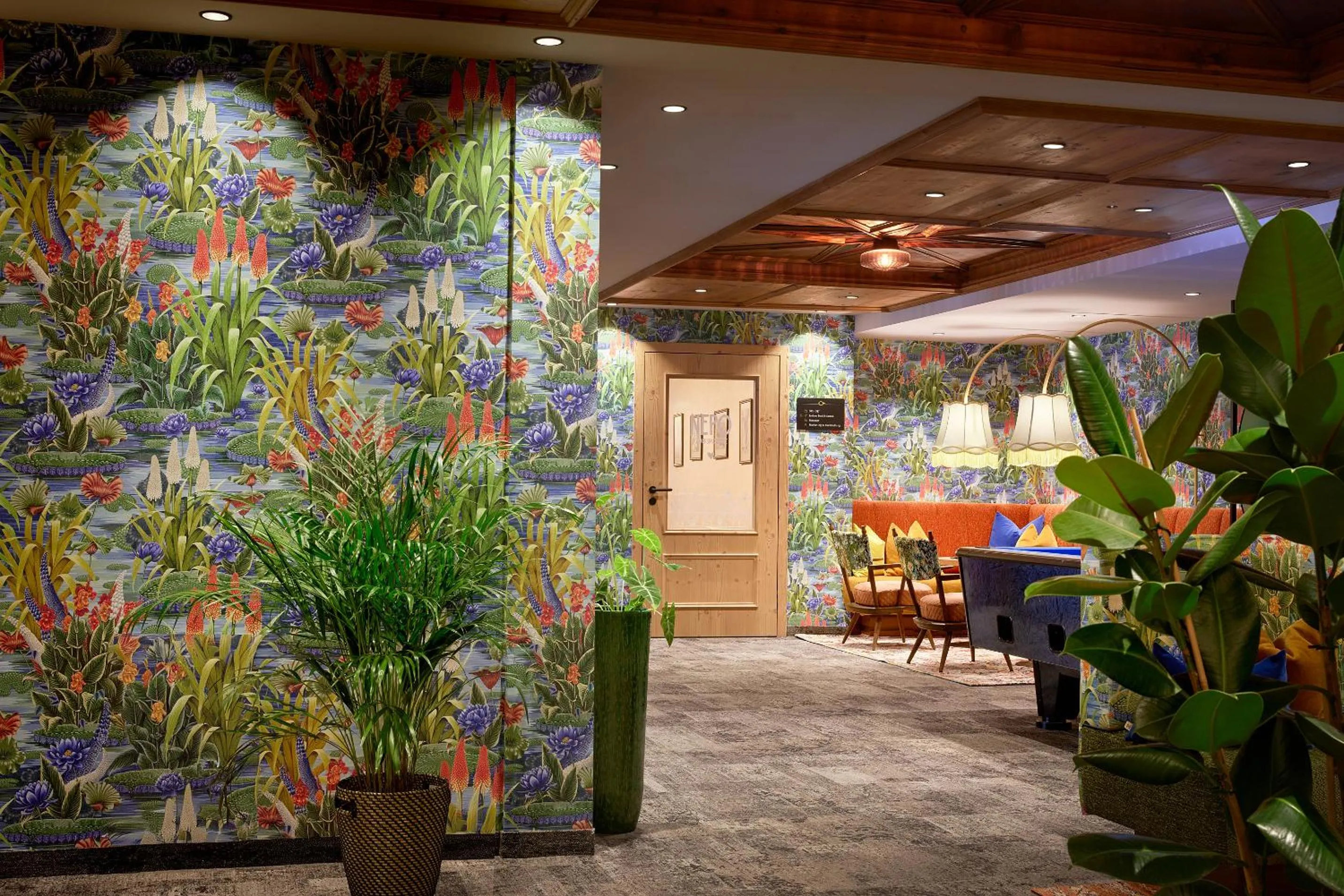 Lobby or reception in Hotel Neue Post