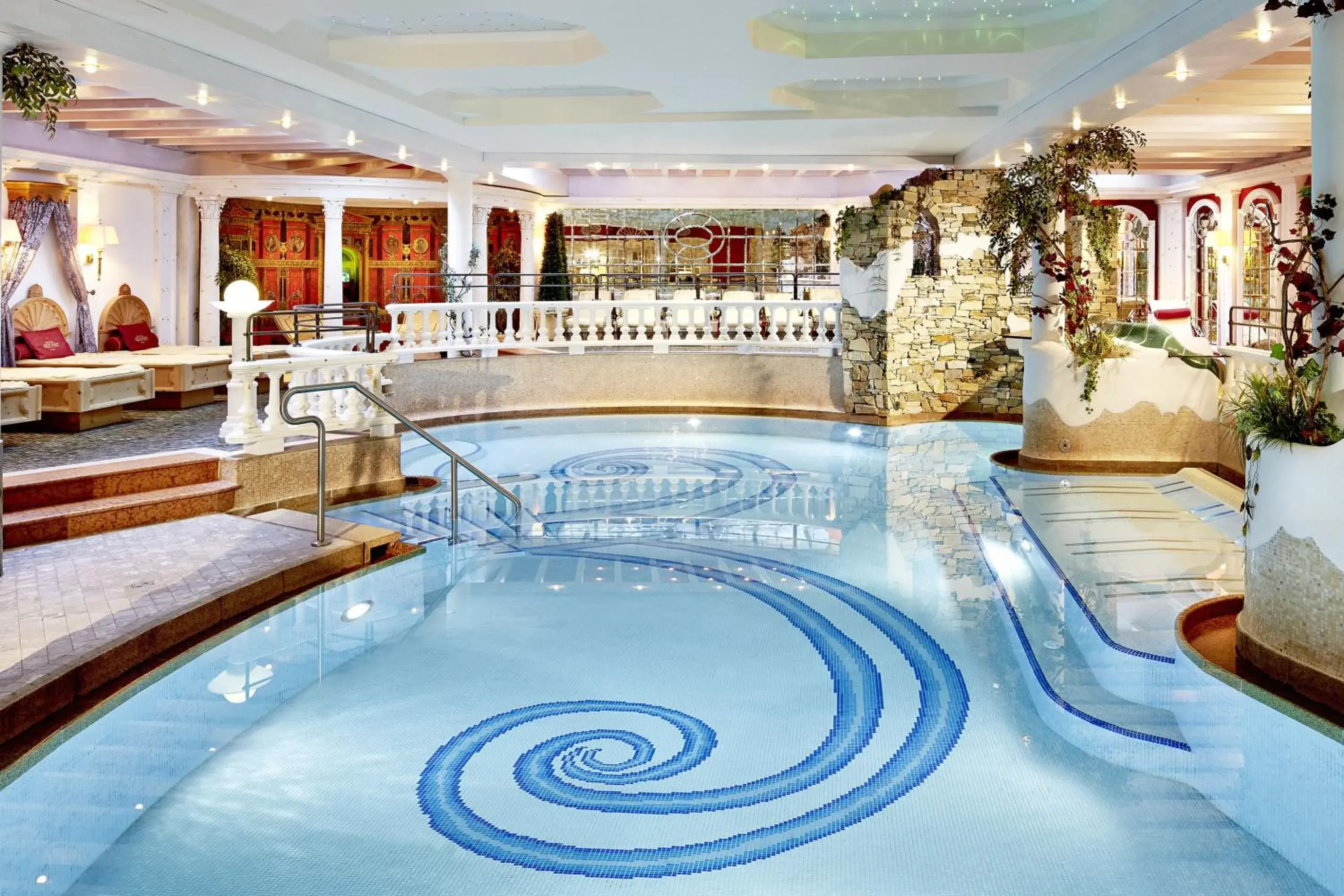 Spa and wellness centre/facilities in Hotel Neue Post Spa and wellness centre/facilities in Hotel Neue Post