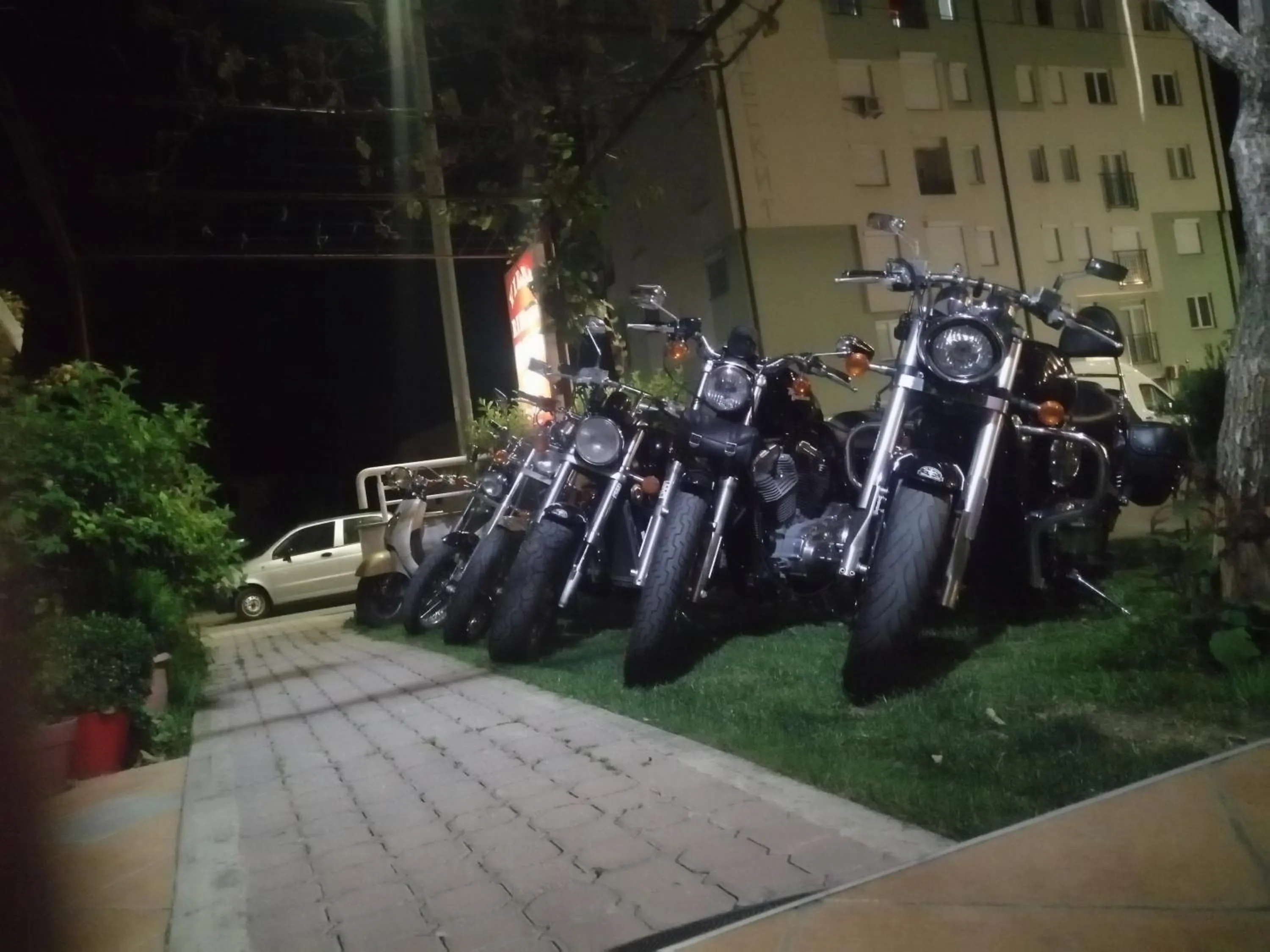 Night in Villa Rimari