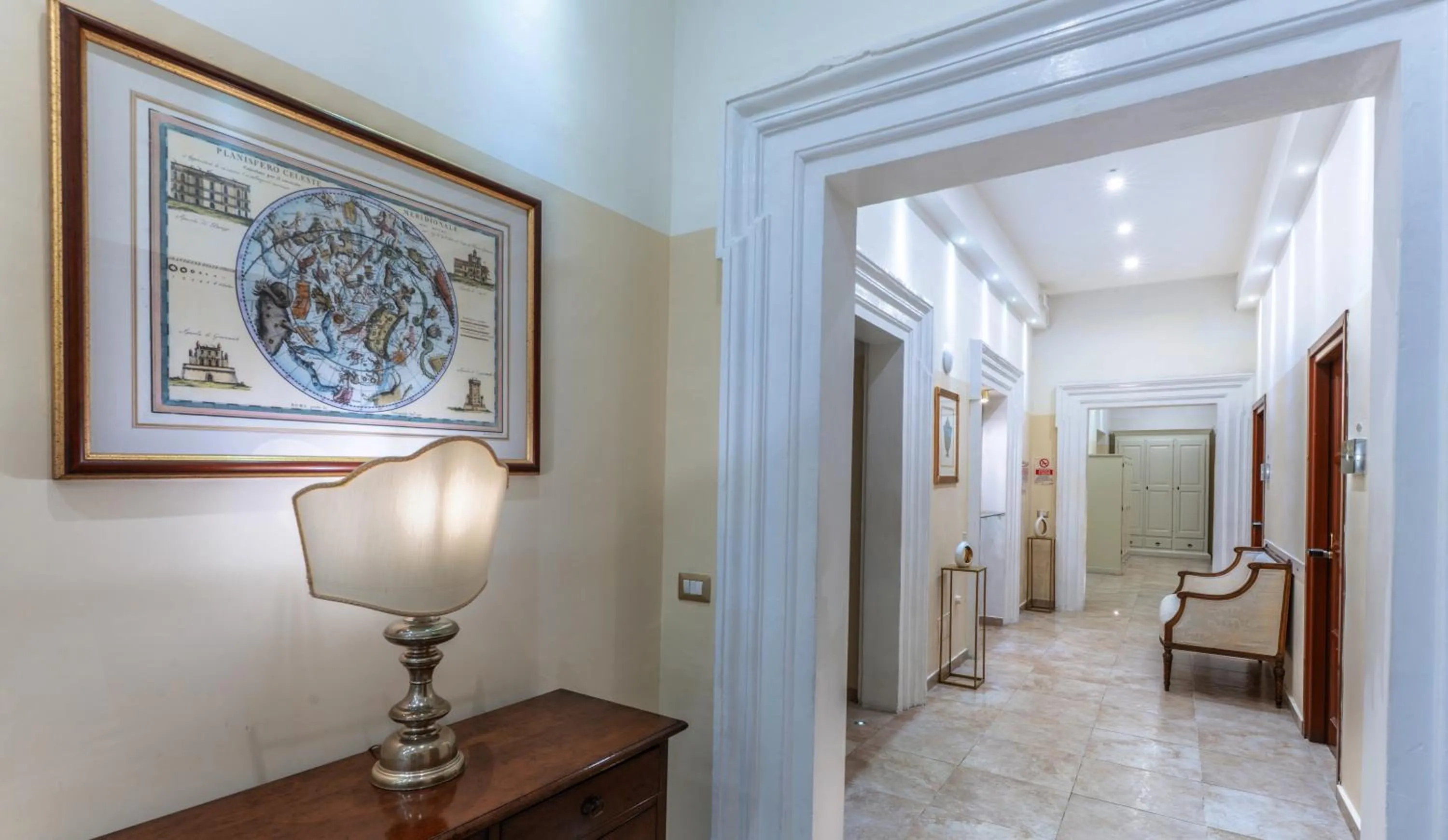 Le Clarisse Pantheon