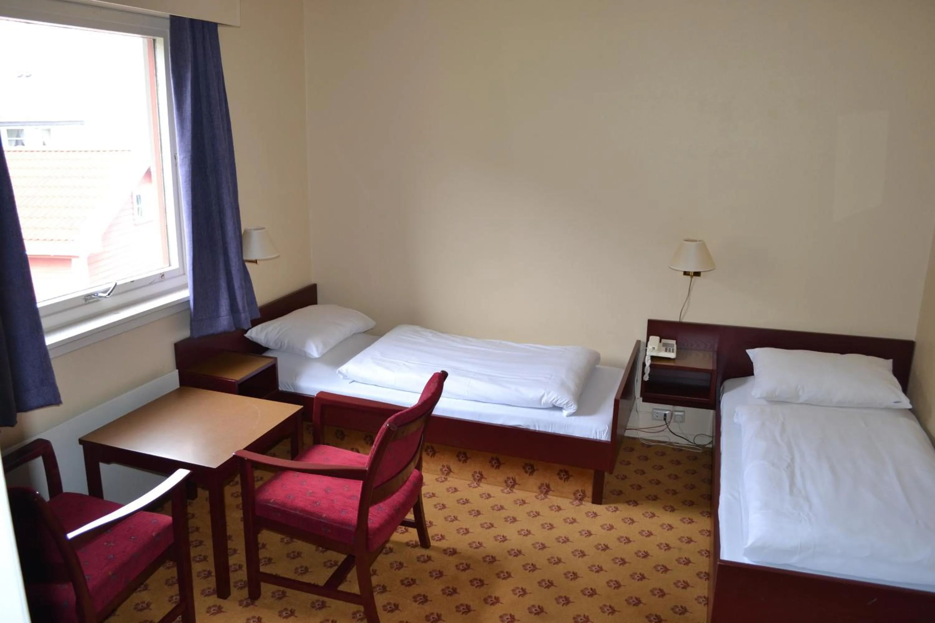 Bed in Midtnes Hotel