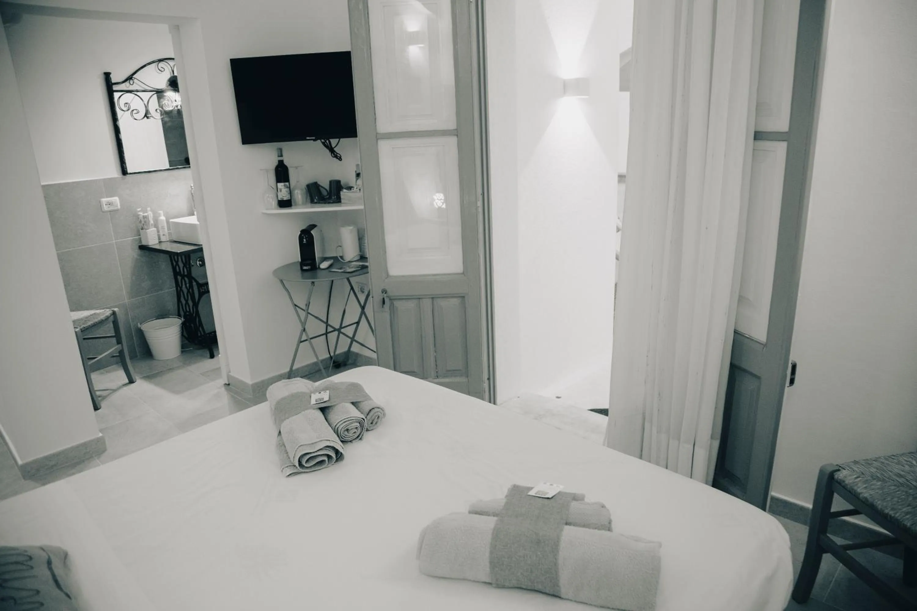 TV and multimedia, Bed in Nonna Veronica