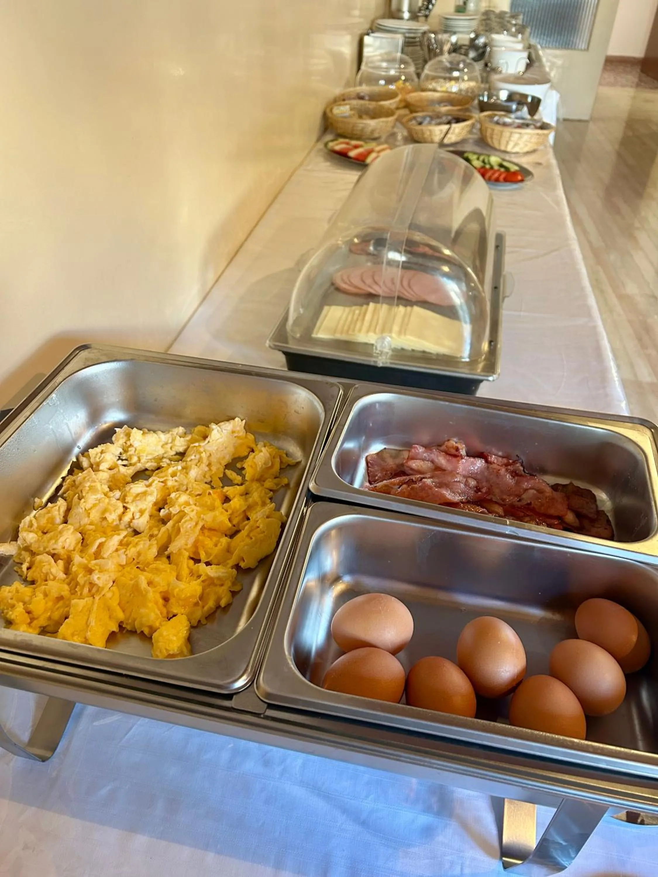 Food and drinks in Hotel Galini