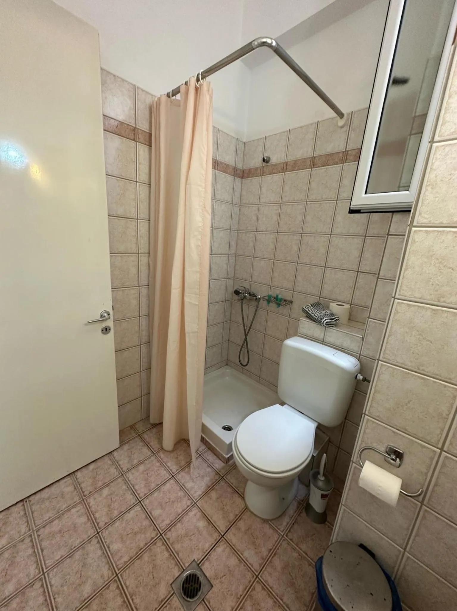 Shower in Hotel Galini