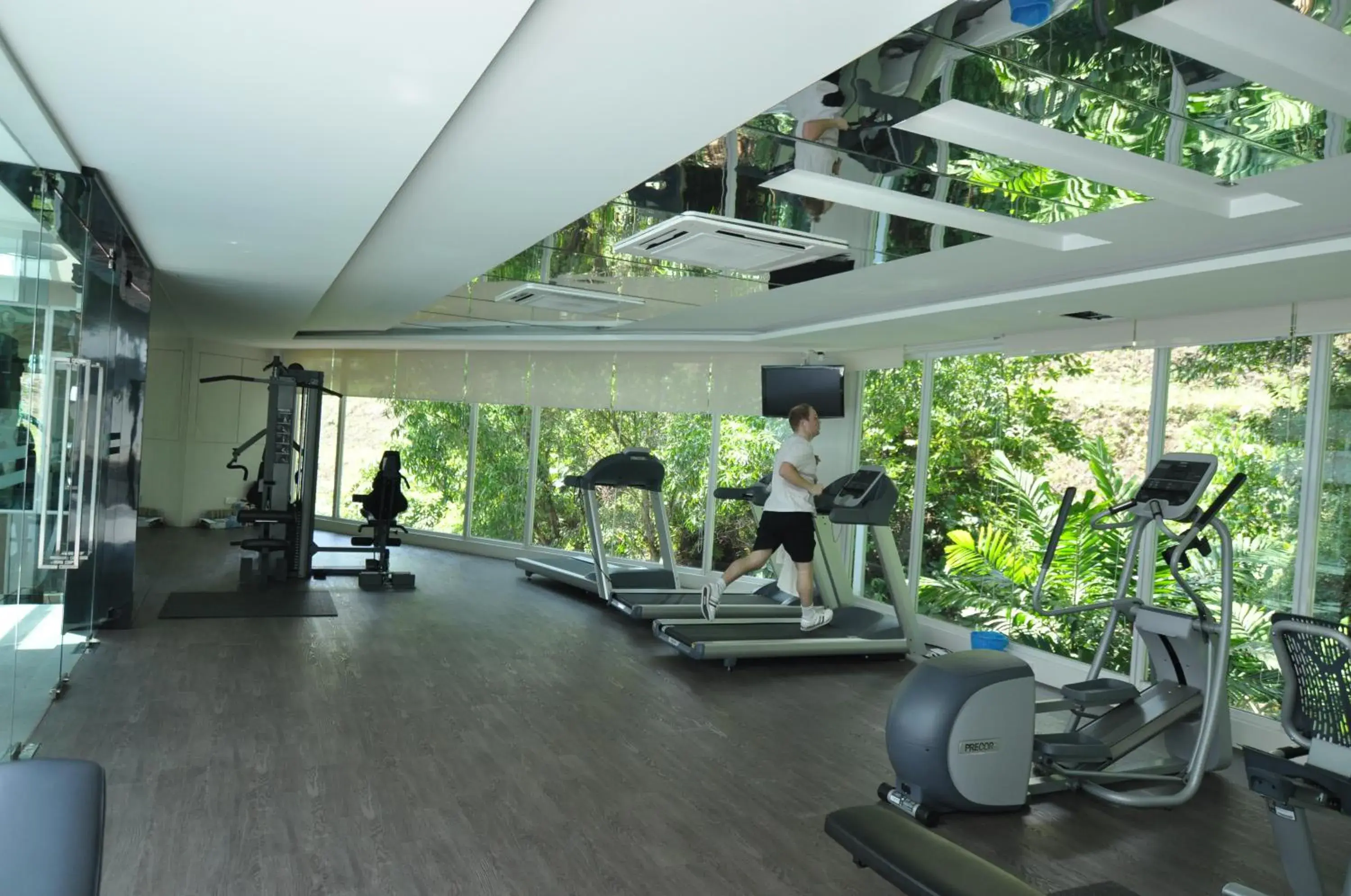 Fitness centre/facilities in Damas Suites & Residences Kuala Lumpur Fitness centre/facilities in Damas Suites & Residences Kuala Lumpur