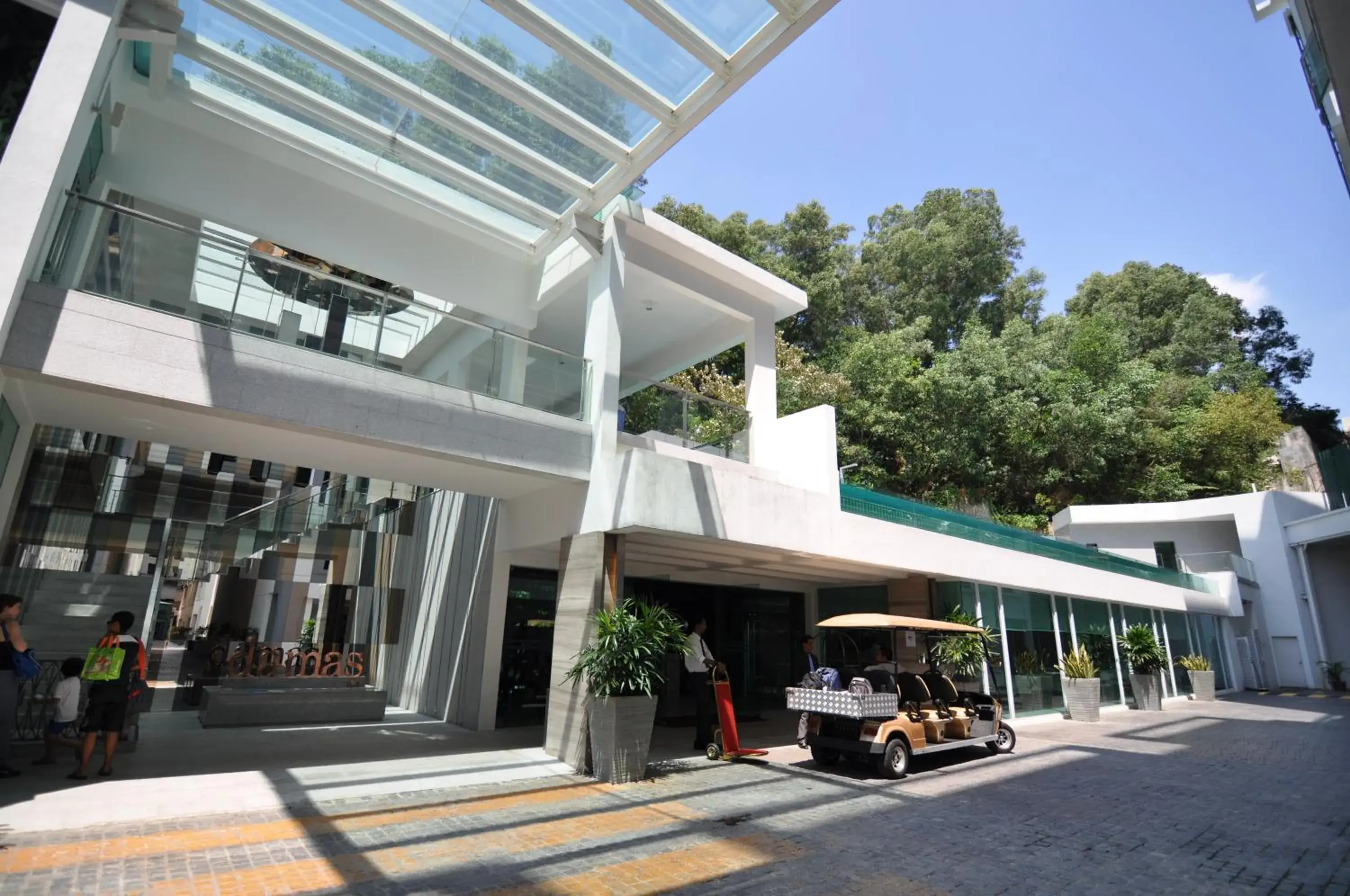 Facade/entrance in Damas Suites & Residences Kuala Lumpur Facade/entrance in Damas Suites & Residences Kuala Lumpur