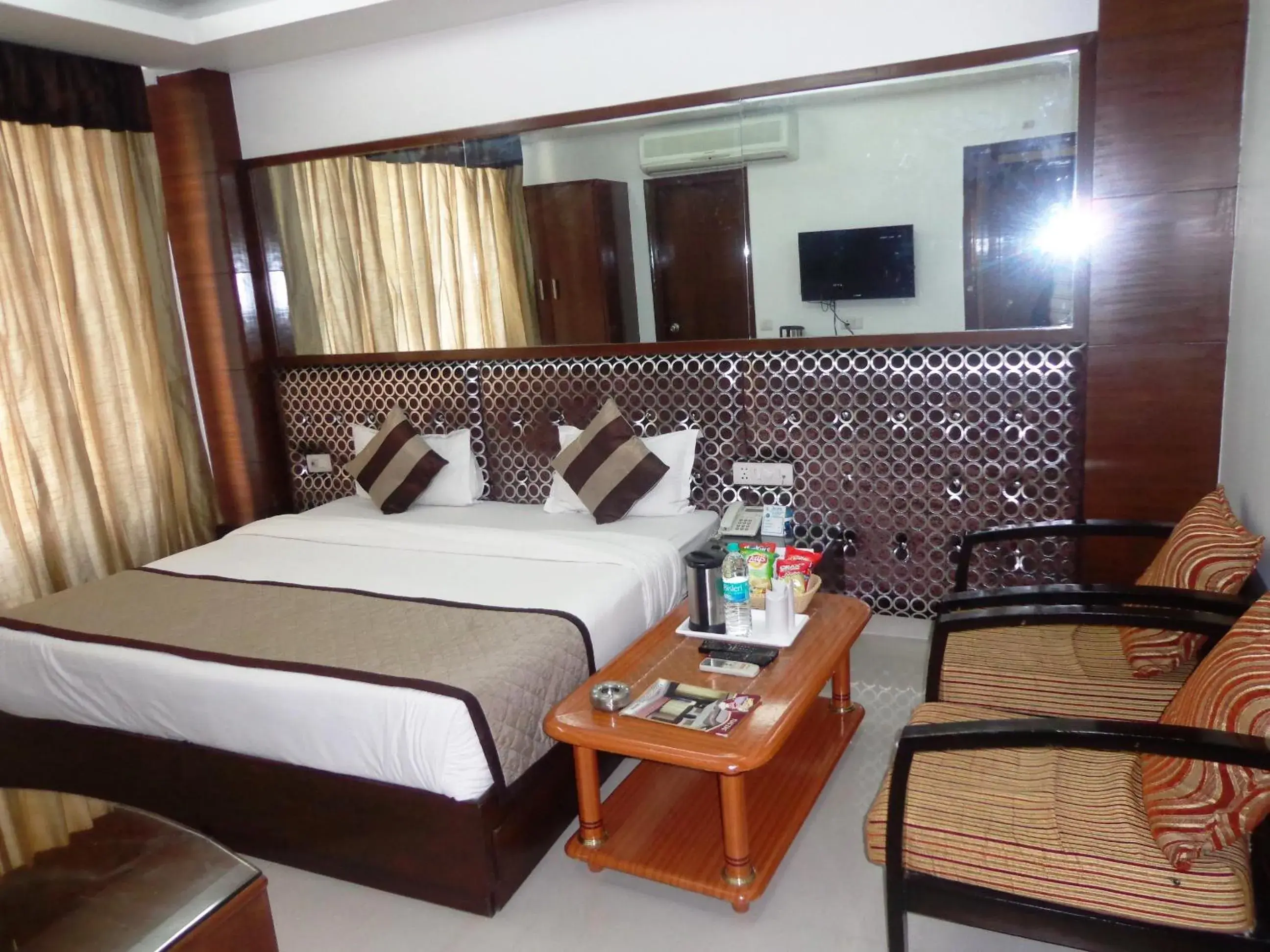 Bedroom, Bed in Sohi Residency