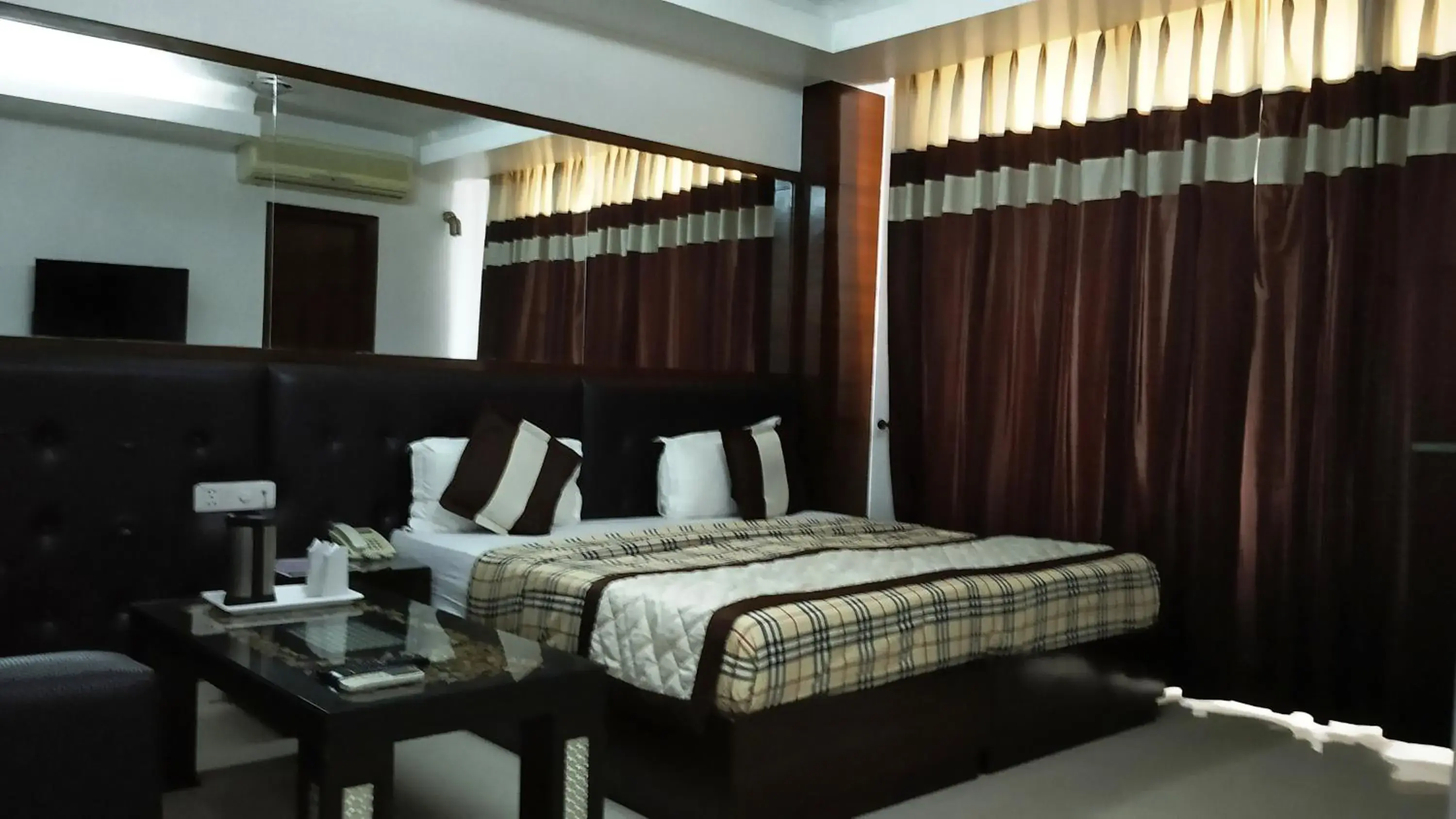 bunk bed, Bed in Sohi Residency