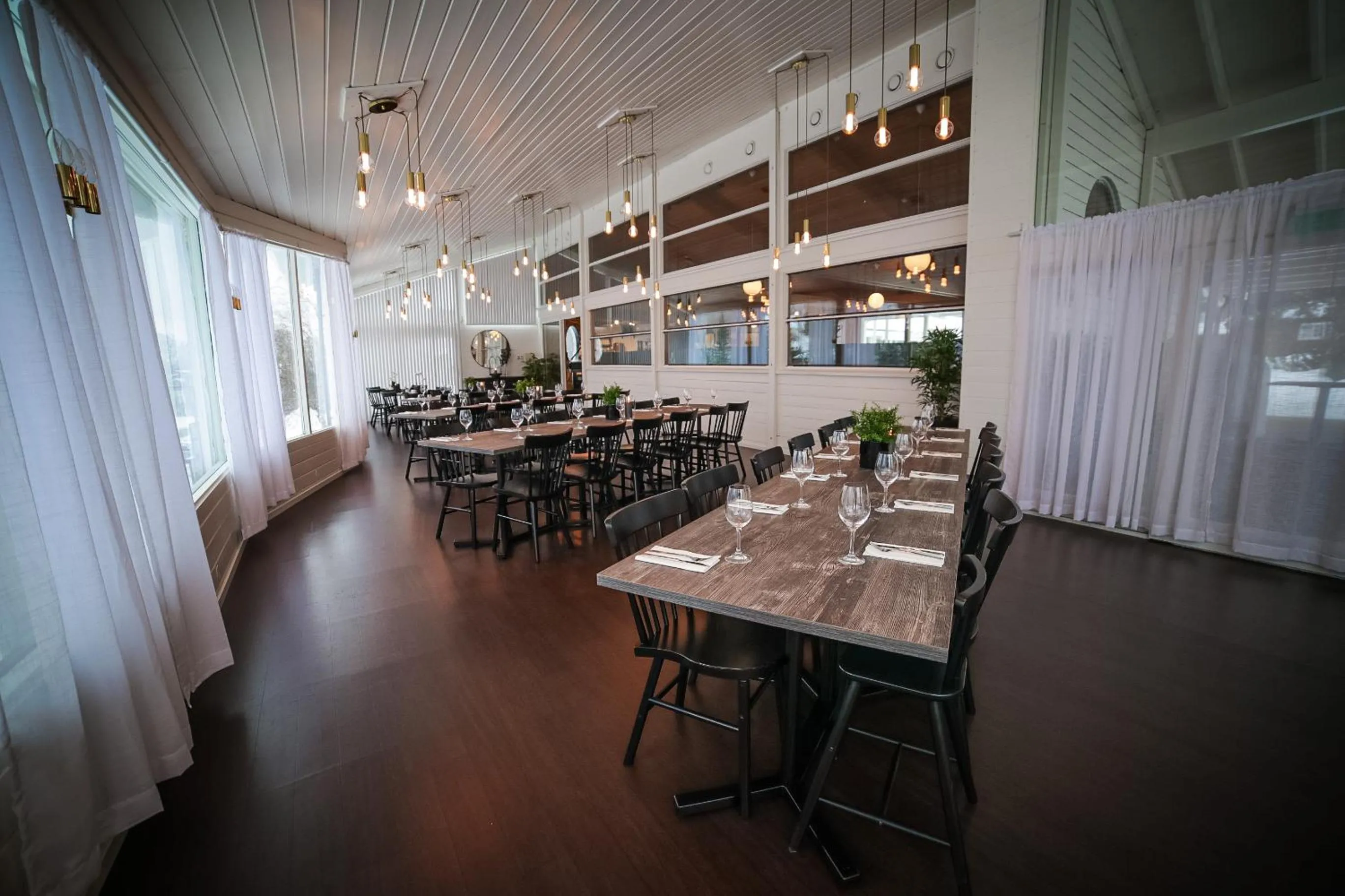 Restaurant/places to eat in Vesterland Feriepark Hytter, hotell og leikeland