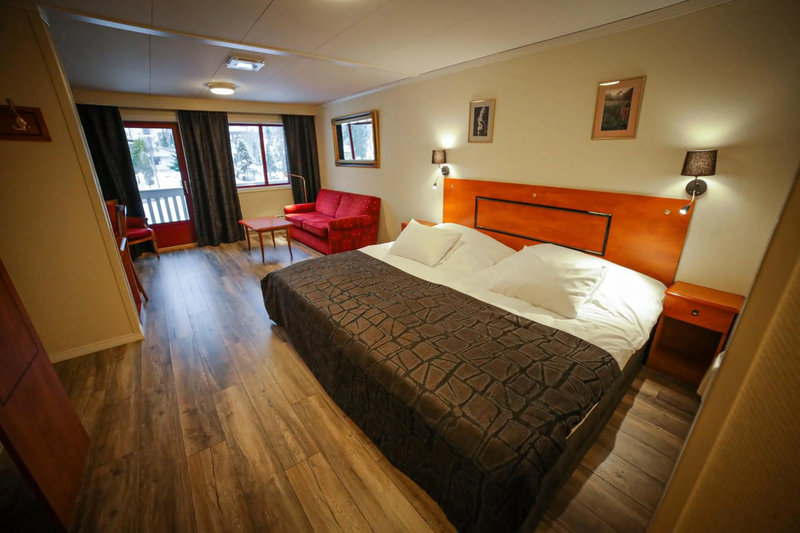 Bed in Vesterland Feriepark Hytter, hotell og leikeland