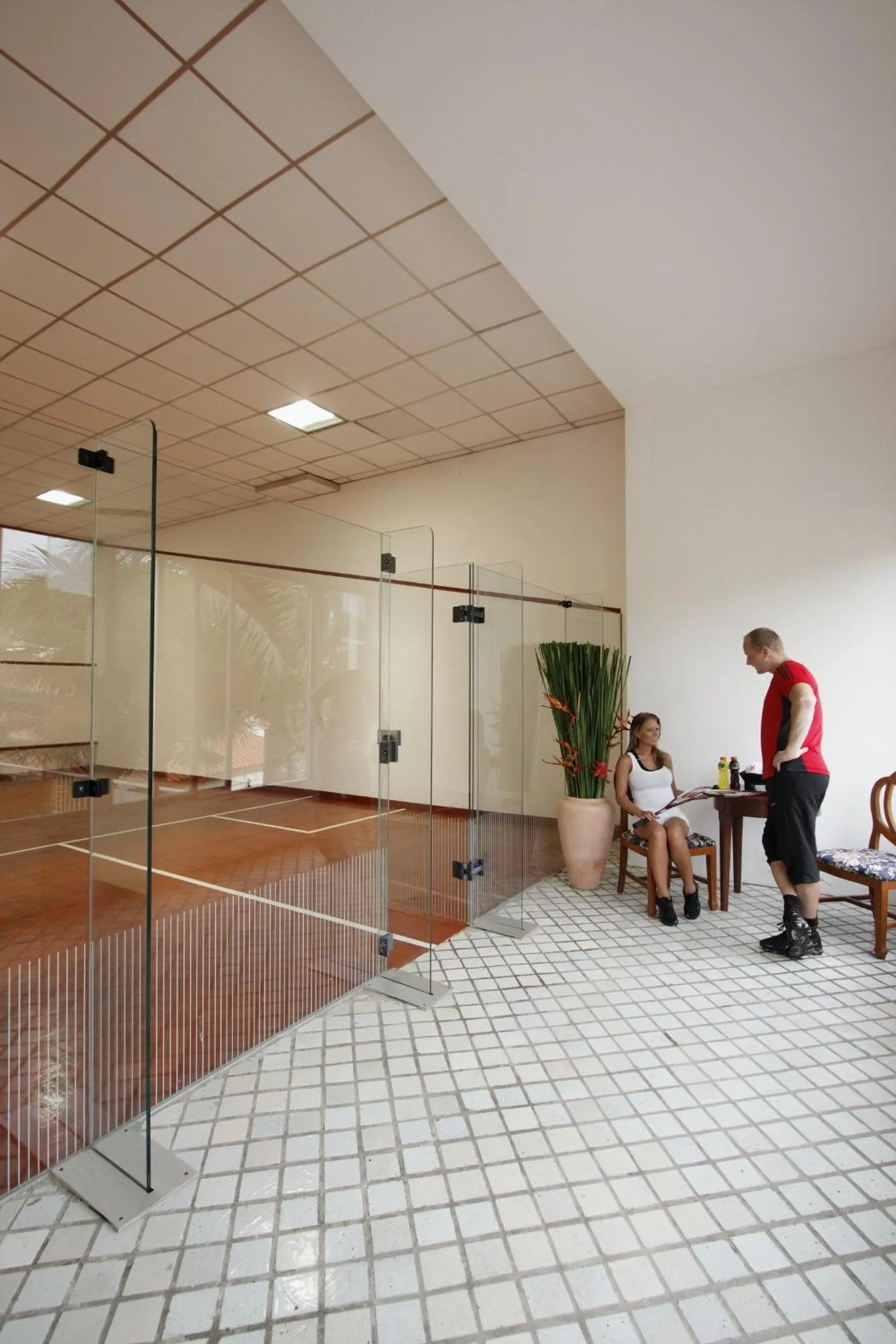 Area and facilities in Waterfront Suites Phuket by Centara