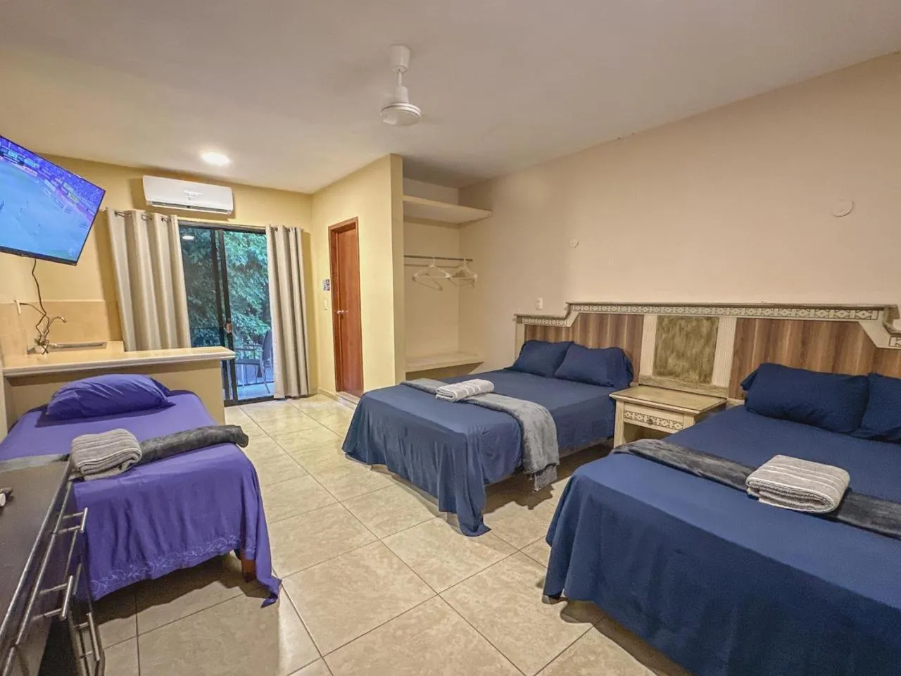 Bedroom, Bed in Casa Daniels Guesthouse