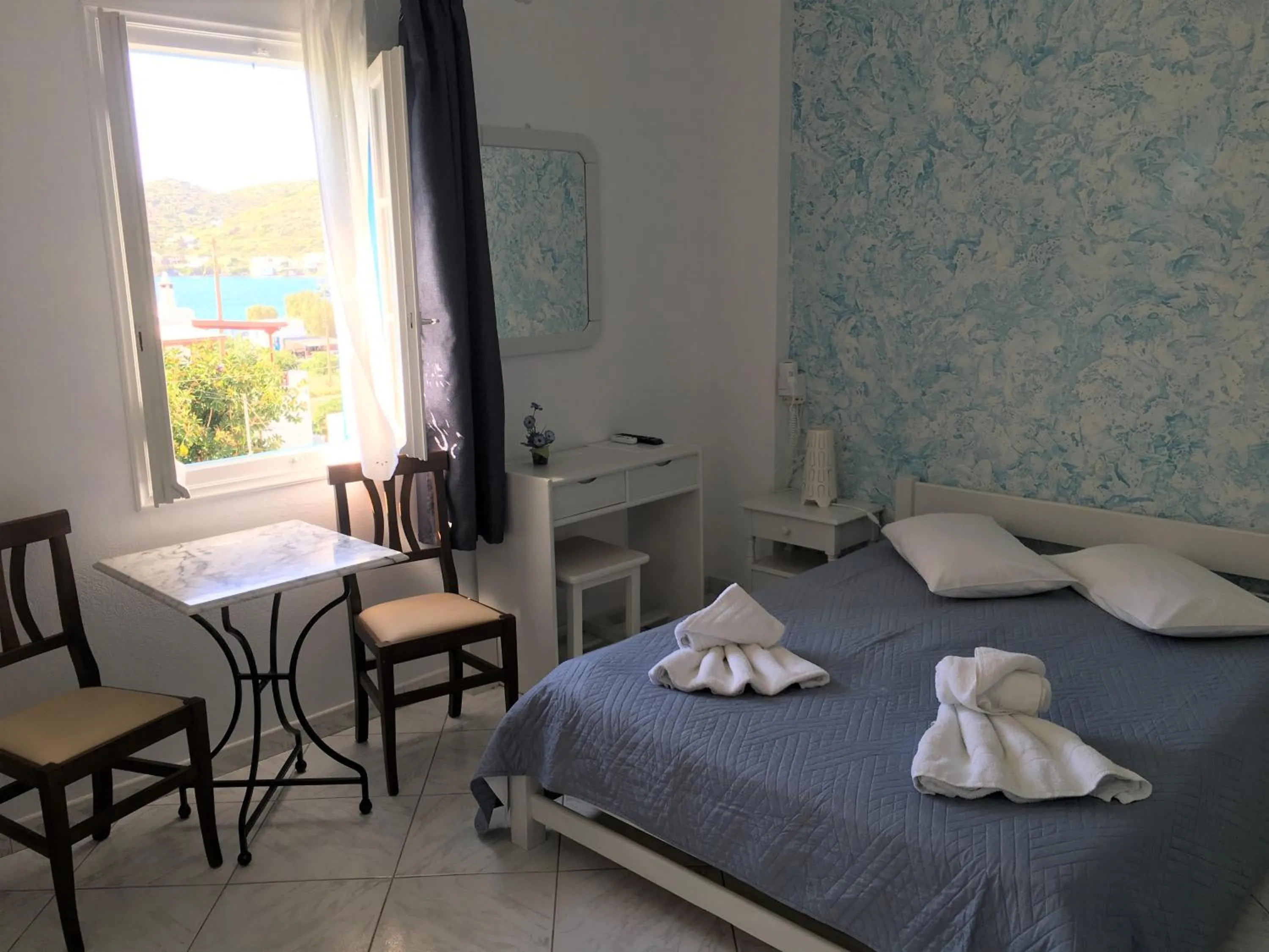 Bed in Pension Sofia Amorgos-Katapola