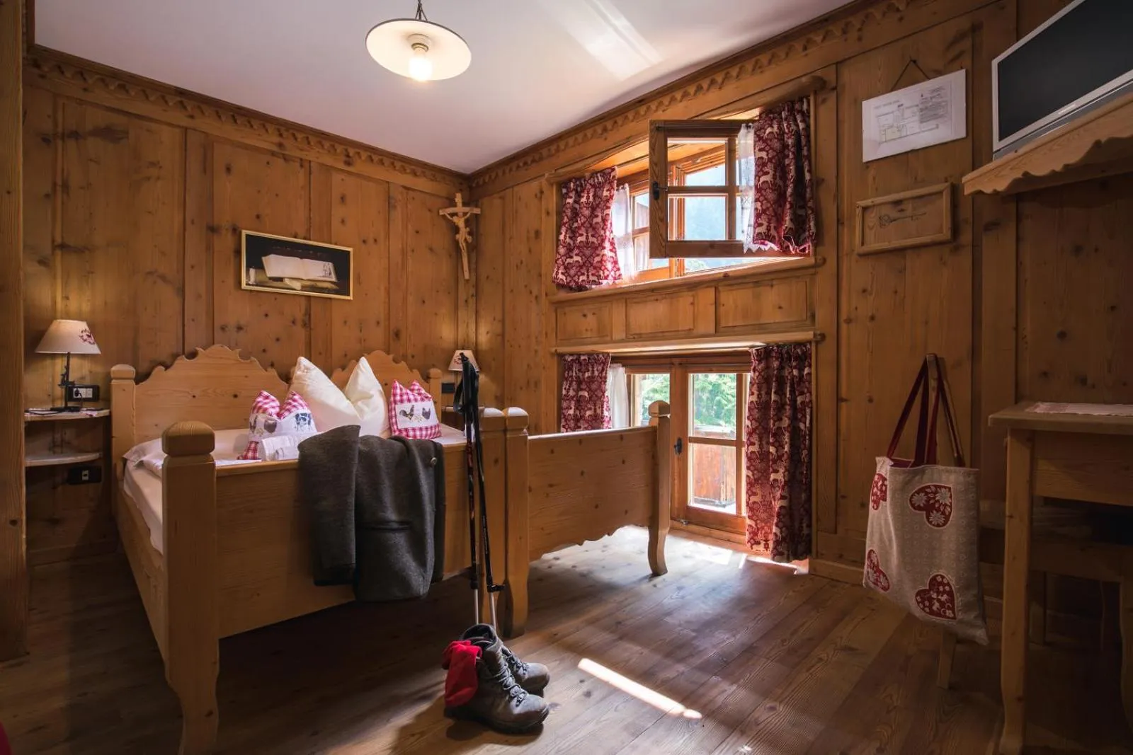 Photo of the whole room in Hotel Chalet Alpenrose Bio Wellness Naturaktivhotel