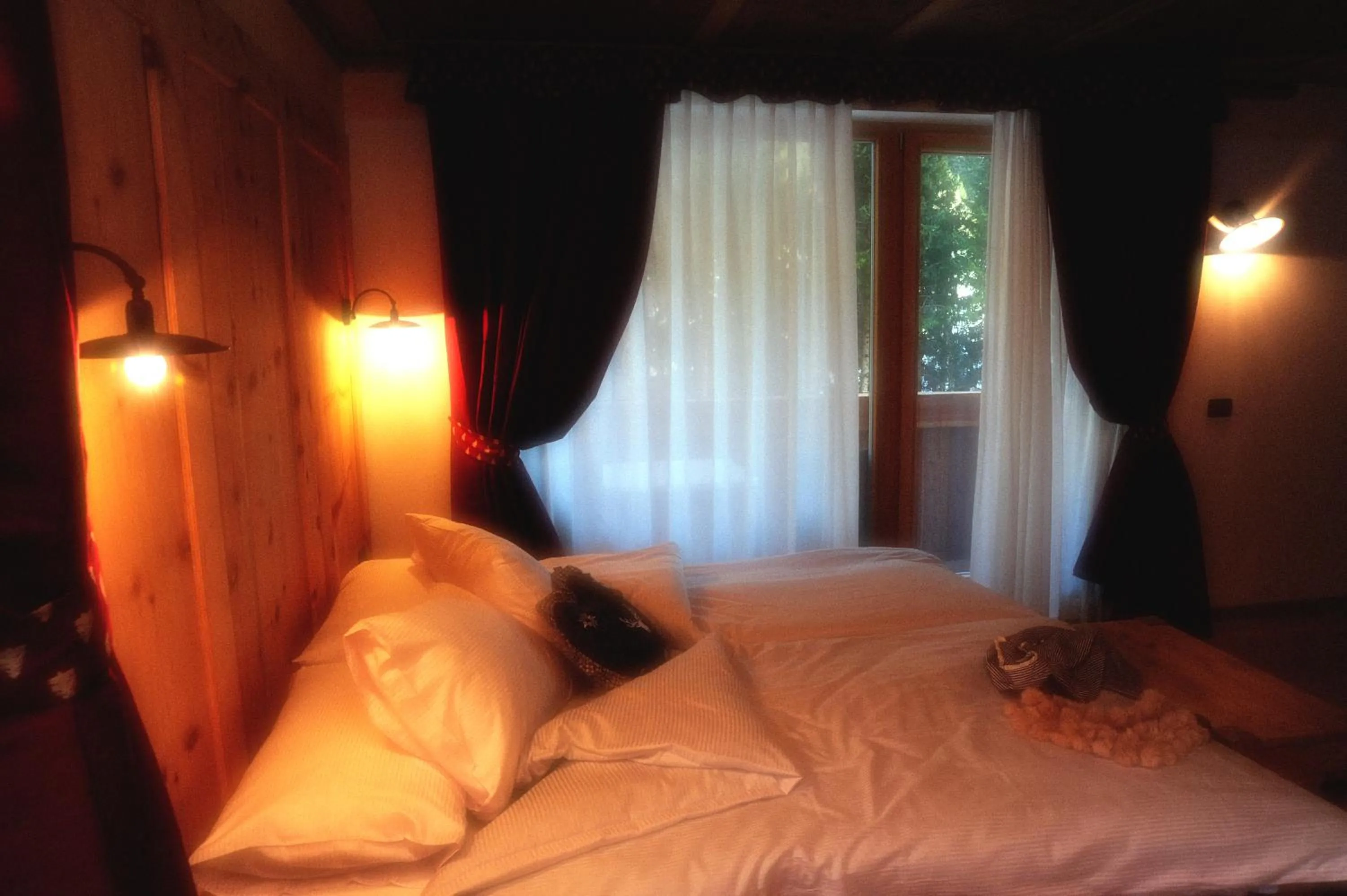 Bedroom, Bed in Hotel Chalet Alpenrose Bio Wellness Naturaktivhotel