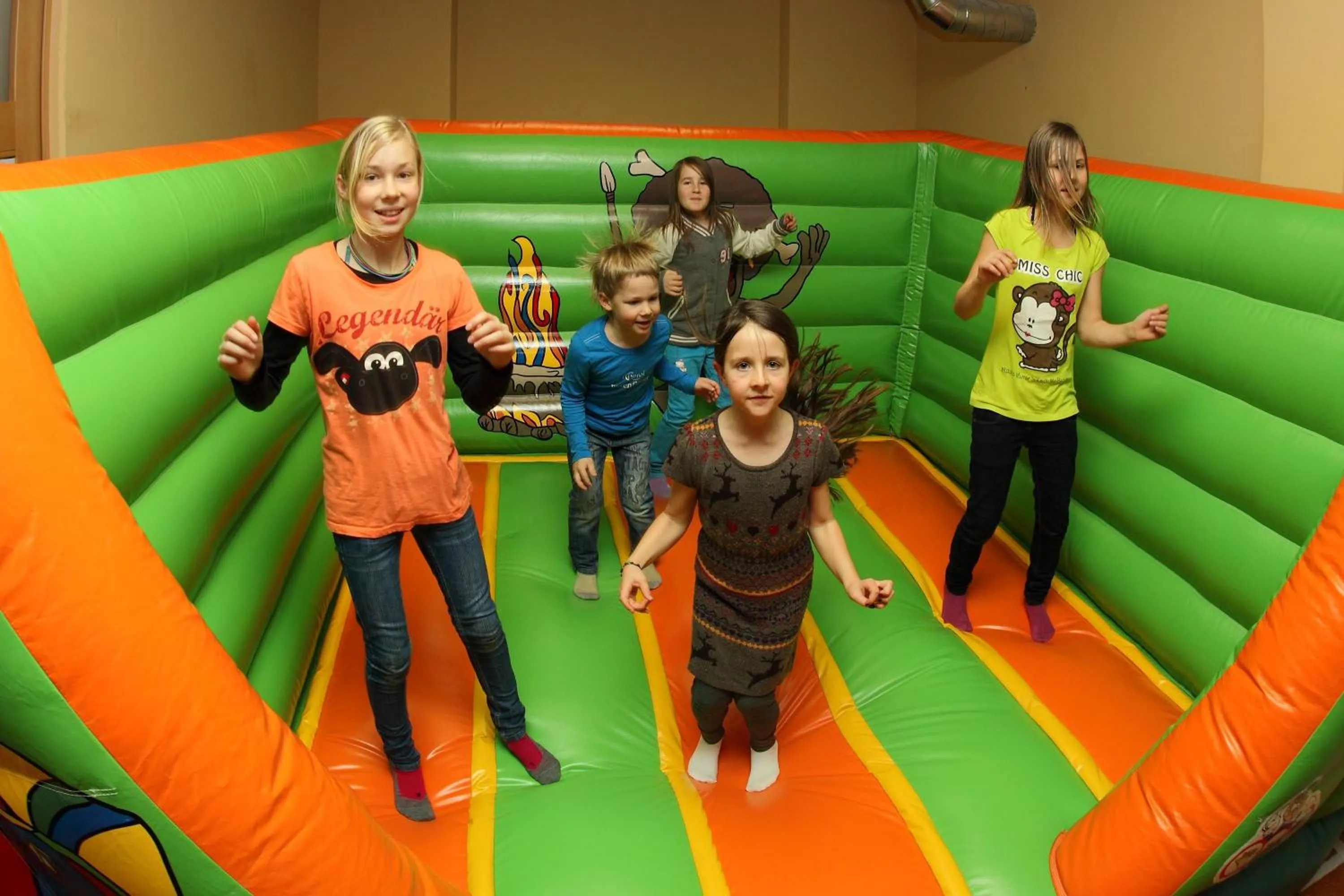 Game Room in Erlebnishotel Fendels