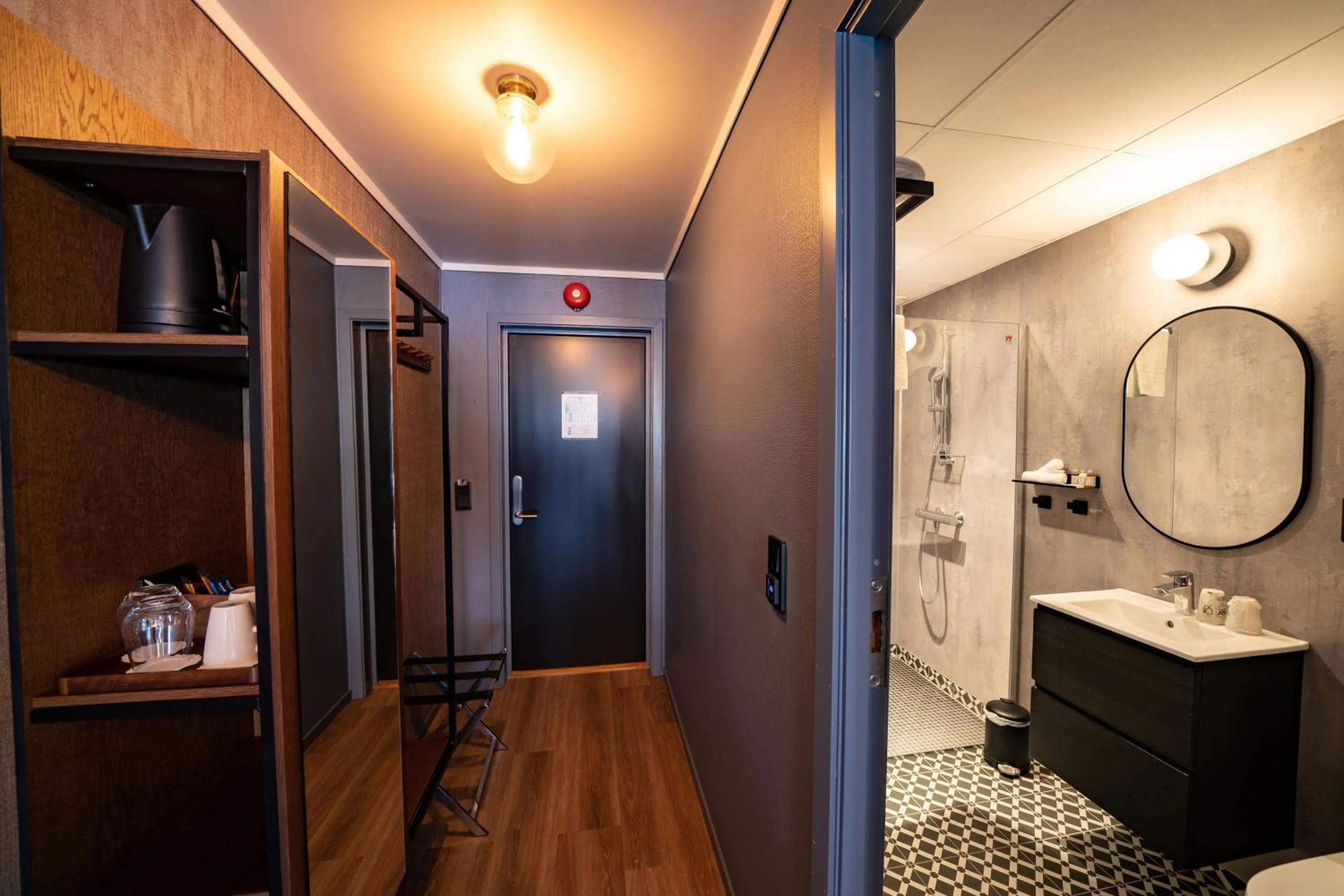 wardrobe in Hotel Aurlandsfjord